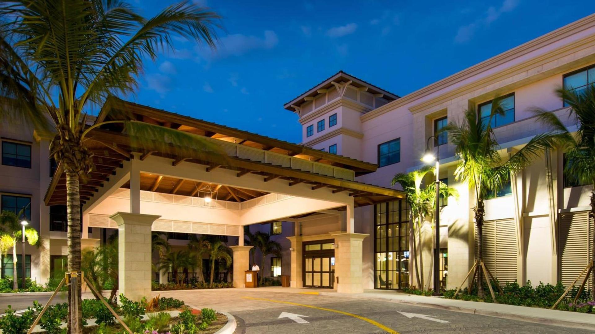 Hyatt House Naples 5th Avenue — hotel in Naples