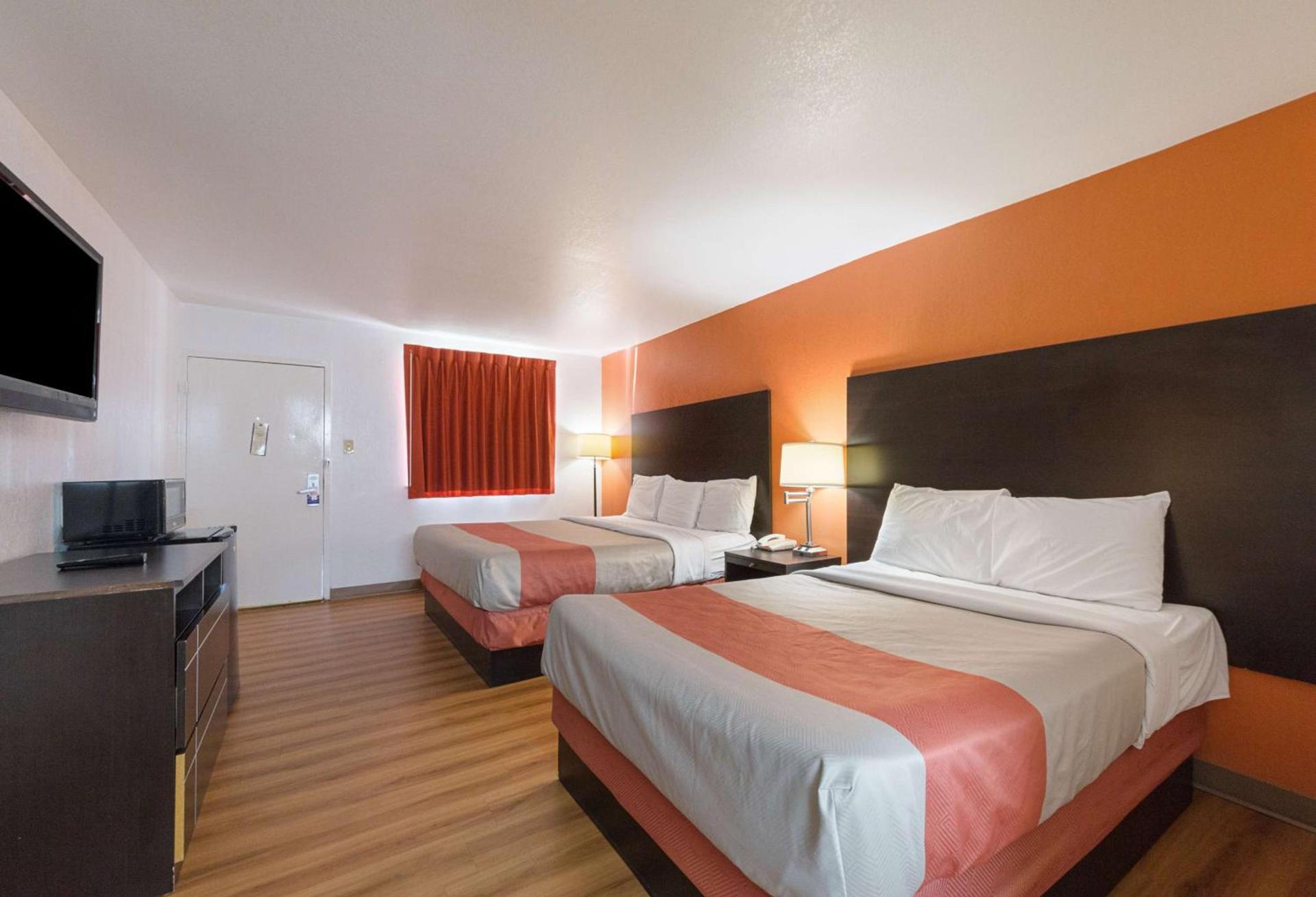 Motel 6 San Antonio TX I10 West photo 7