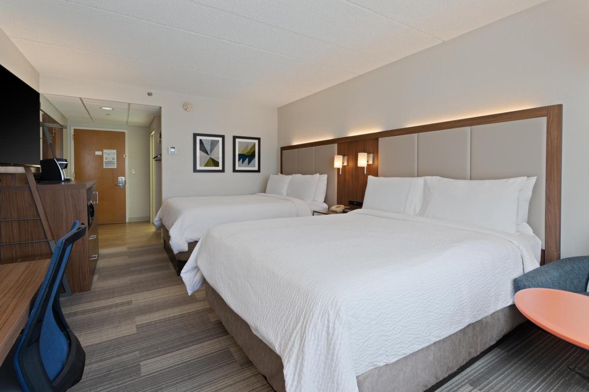 Holiday Inn Express Hauppauge-Long Island by IHG photo 17