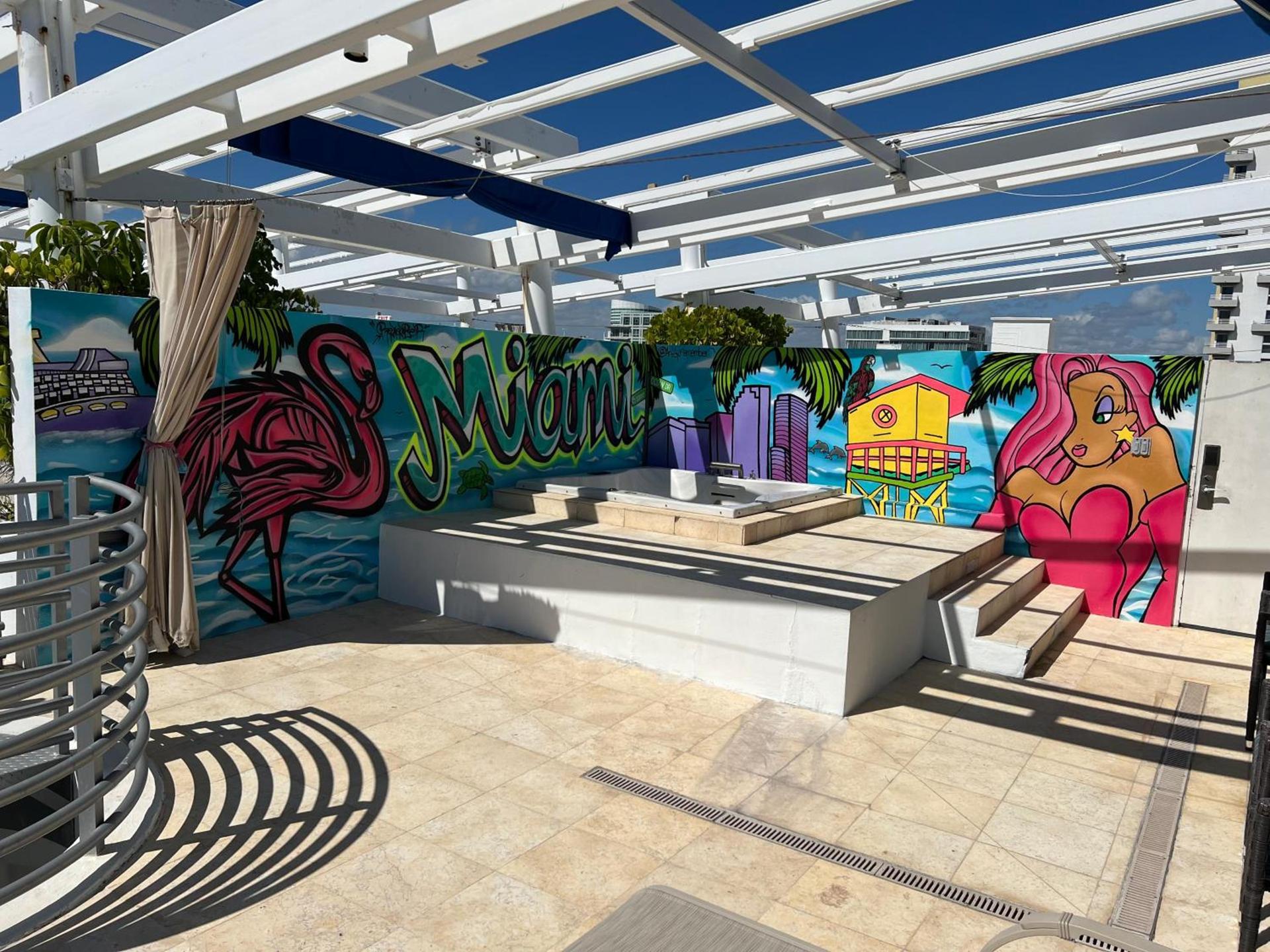 Boutique Suites 3 min walk to beach photo 82