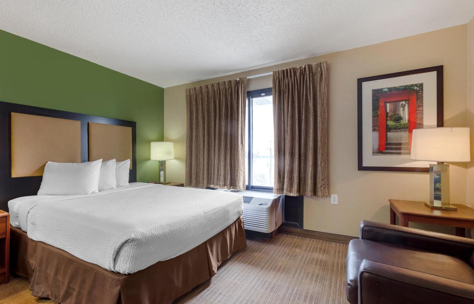 Extended Stay America Suites - El Paso - West photo 64