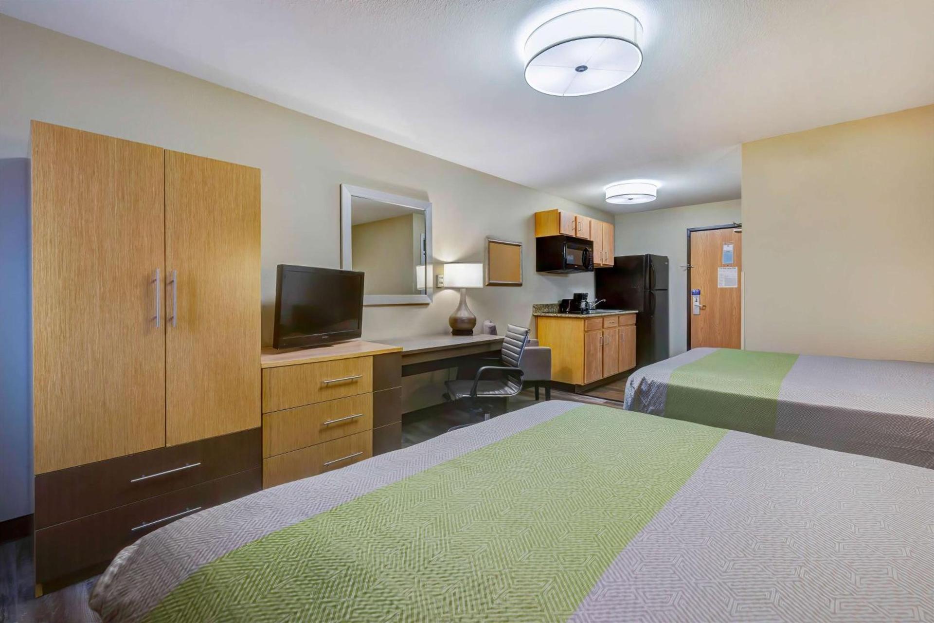 Studio 6 Lenexa - Overland Park photo 20