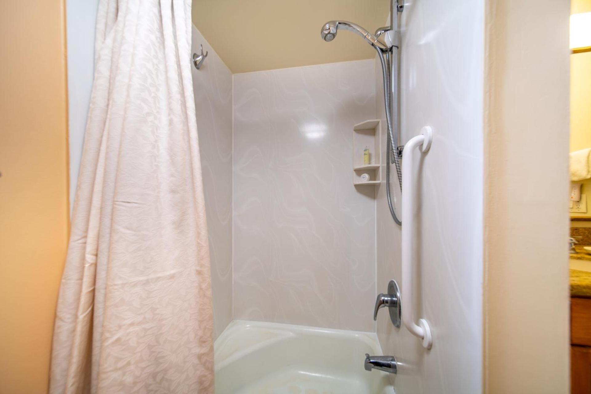 Napili Shores Maui by OUTRIGGER - No Resort & Housekeeping Fees photo 15