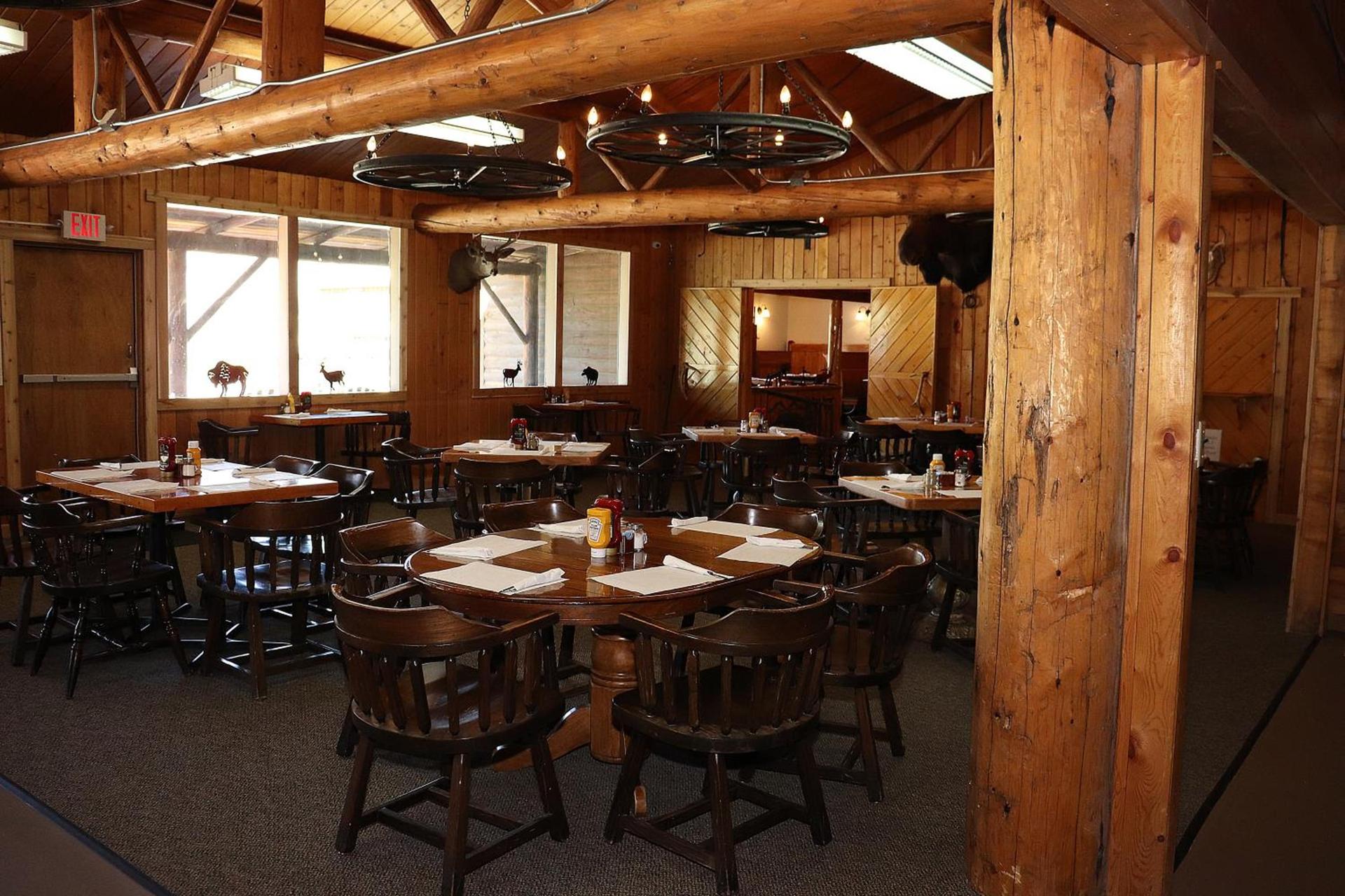 Yellowstone Valley Inn photo 42