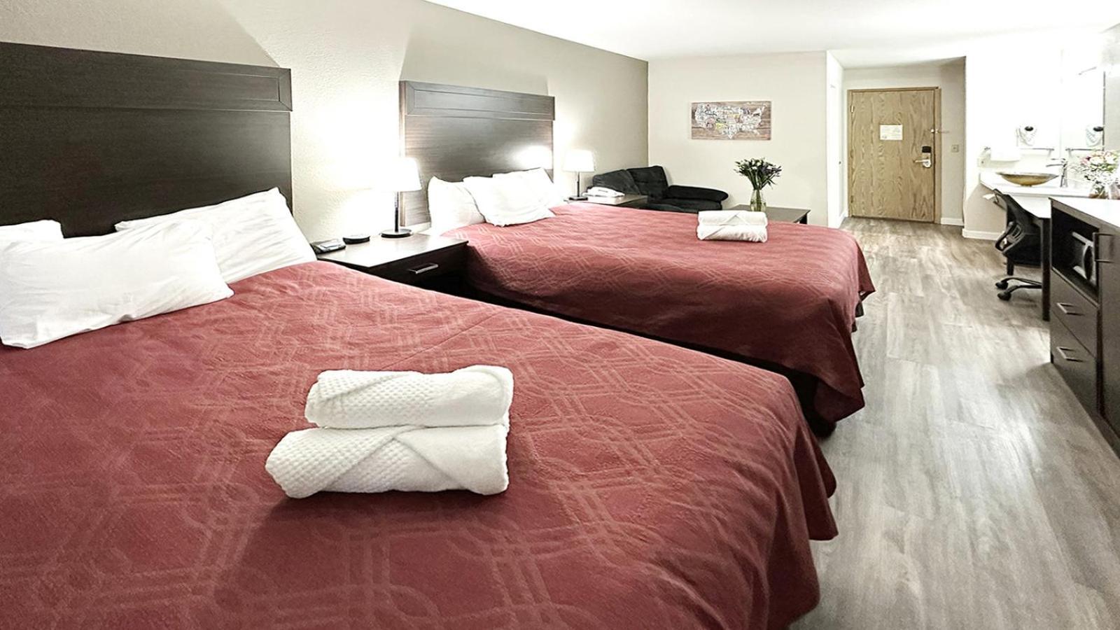 Ocean Star Inn photo 28