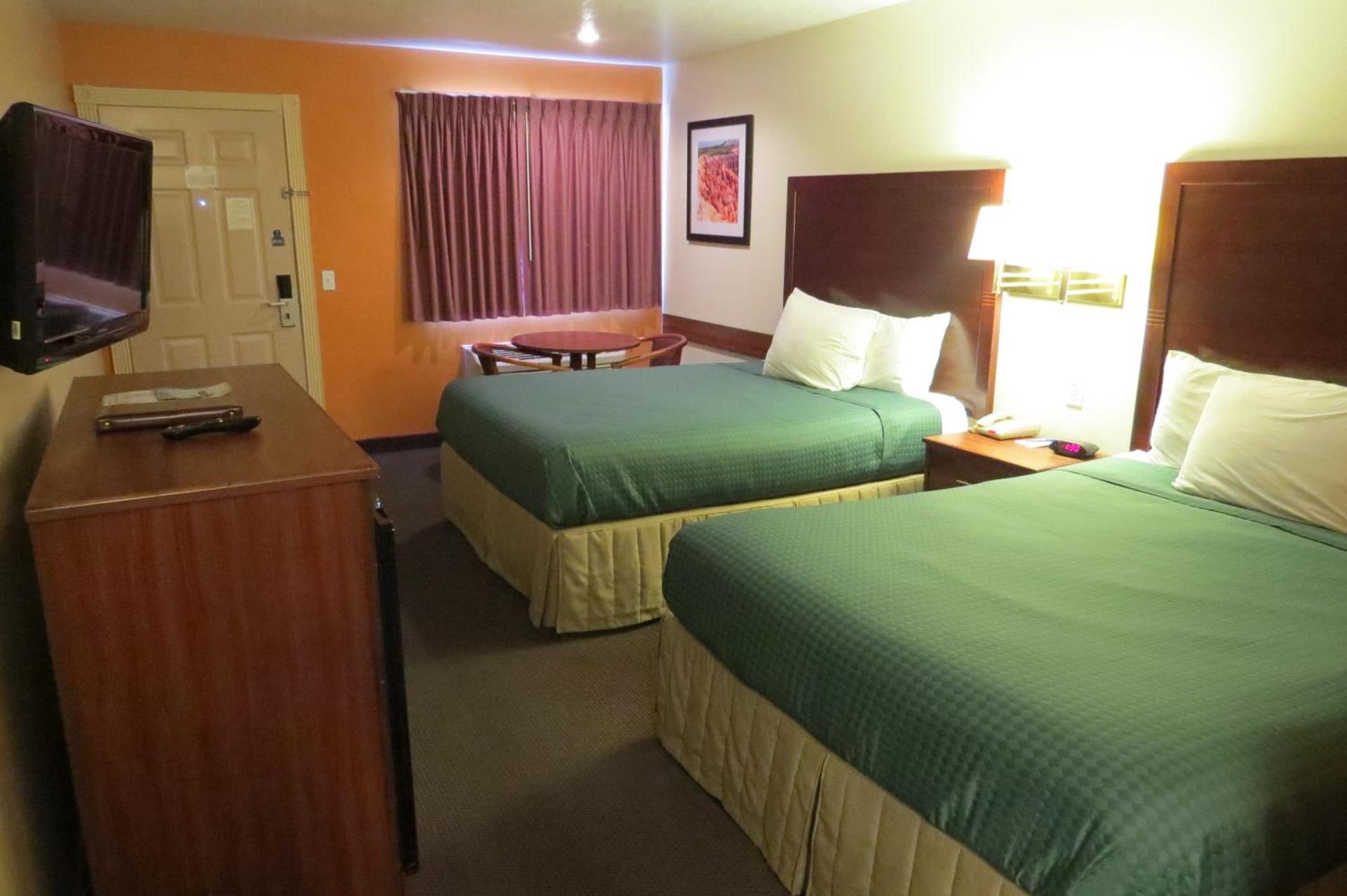 America's Best Inn & Suites Saint George photo 16