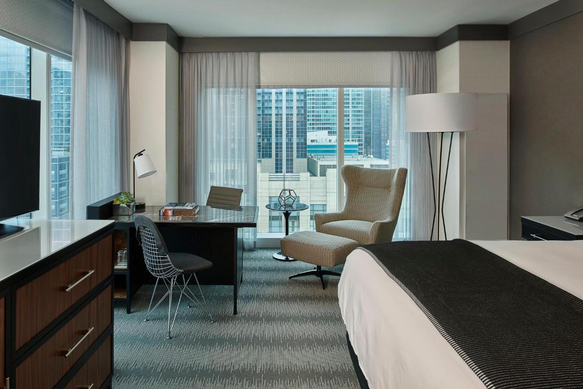 Loews Chicago Hotel photo 27