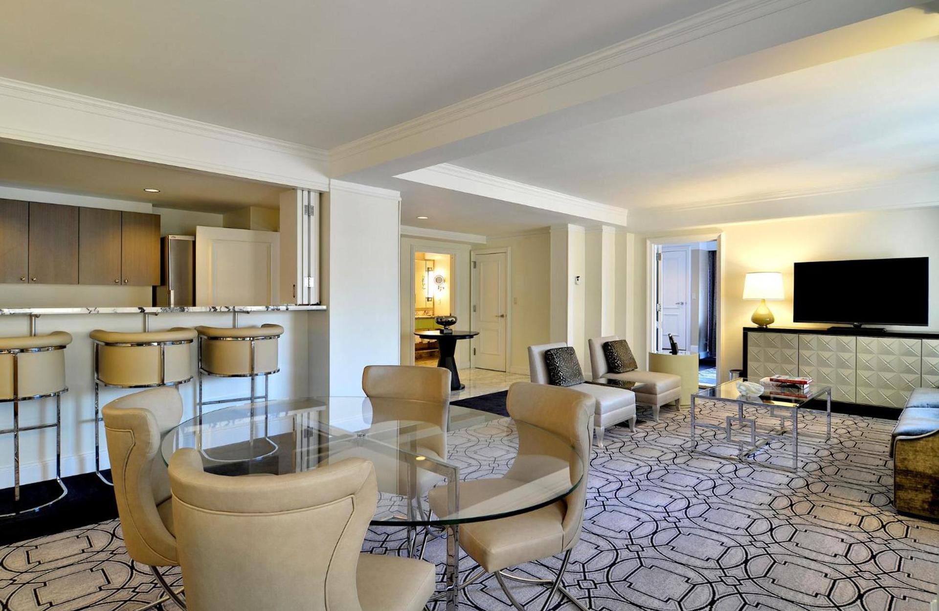 Loews Regency New York Hotel photo 69