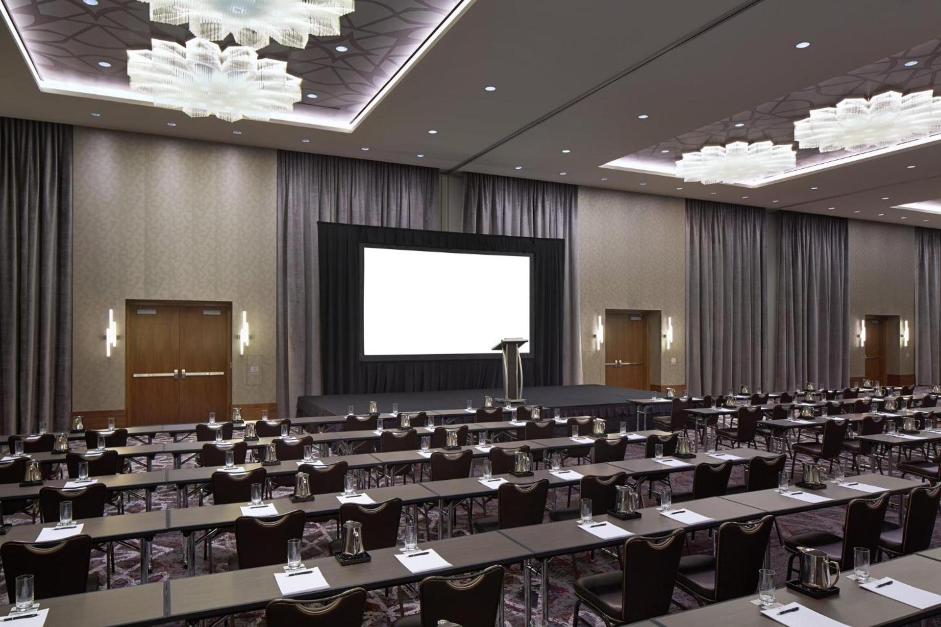 Loews Chicago Hotel photo 83