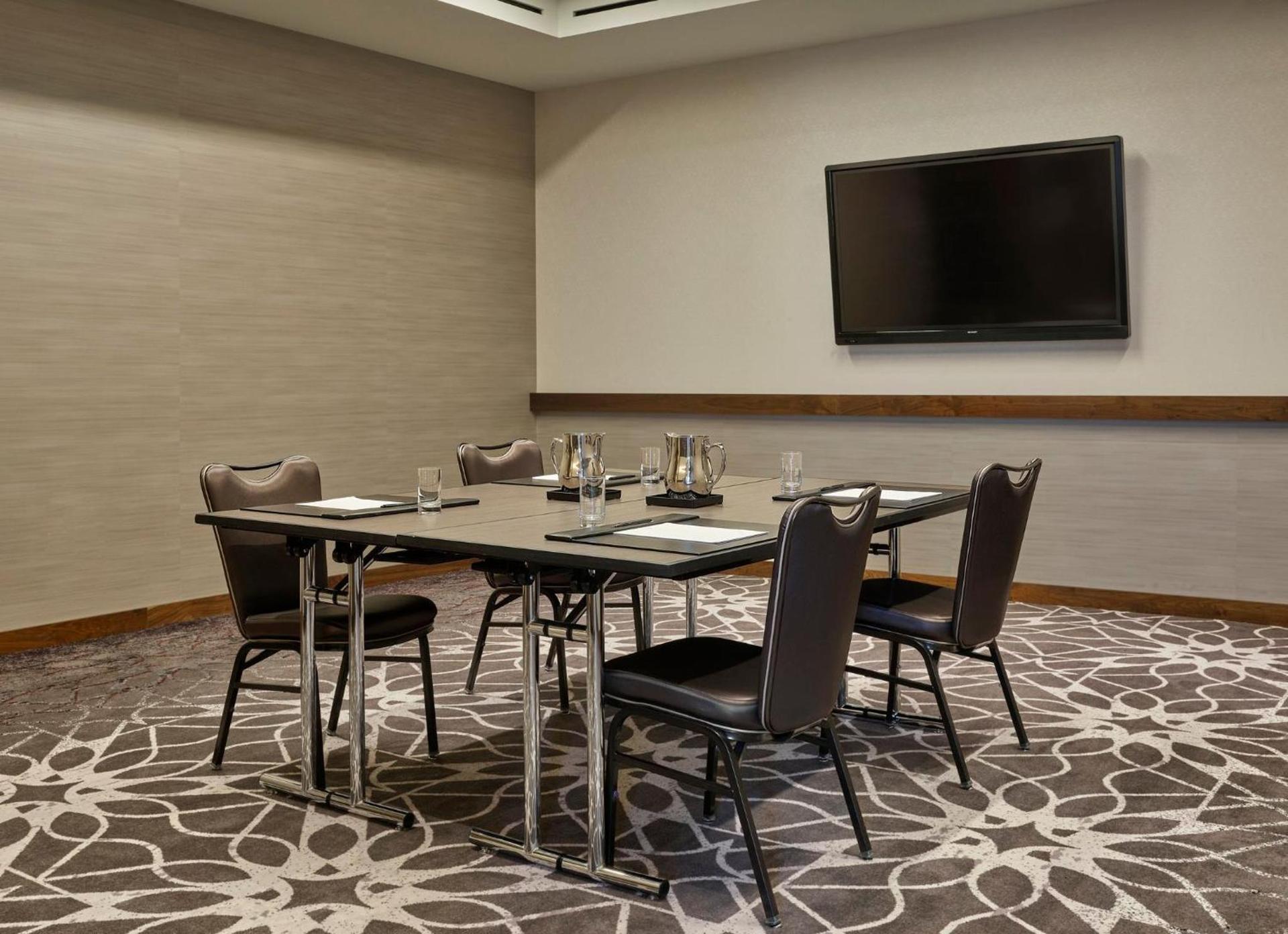 Loews Chicago Hotel photo 98
