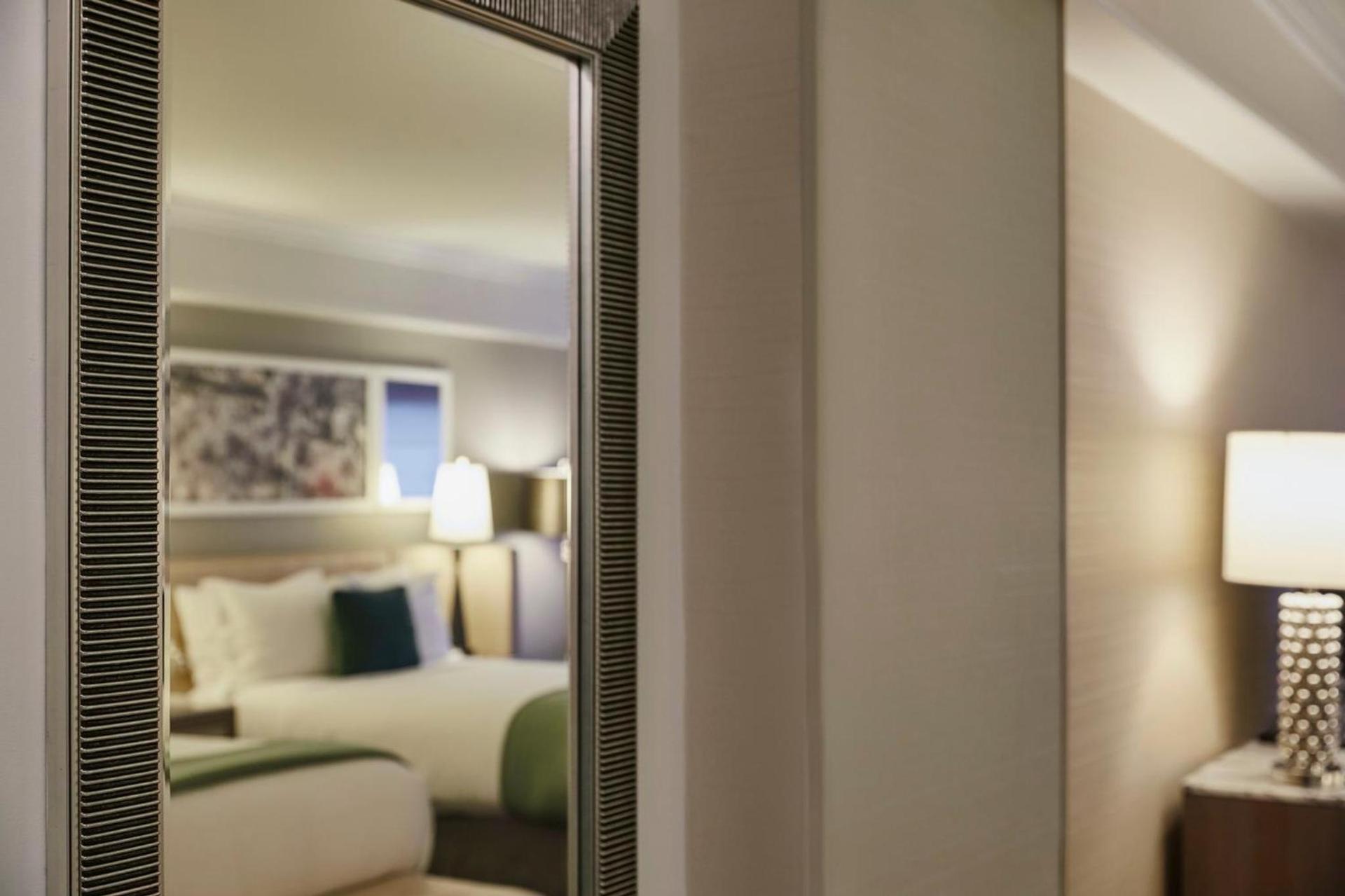 Loews Regency New York Hotel photo 68