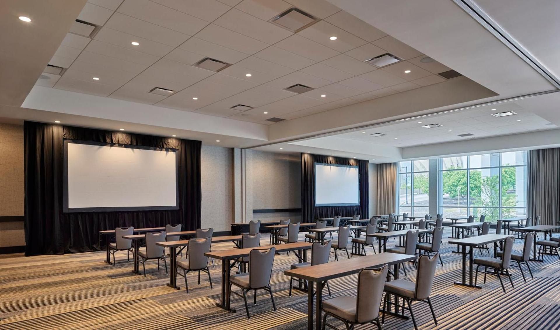 Loews Kansas City photo 14
