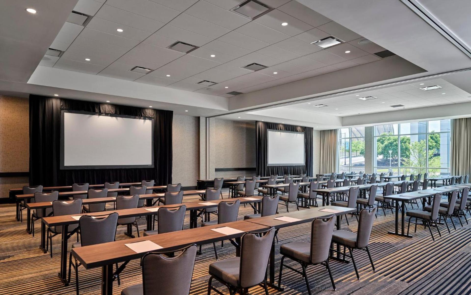 Loews Kansas City photo 12