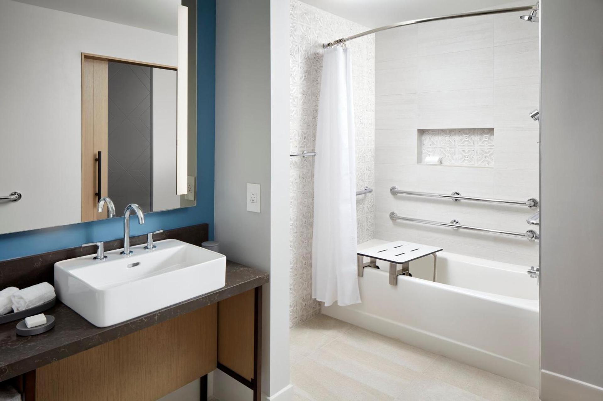 Loews Coral Gables Hotel photo 28