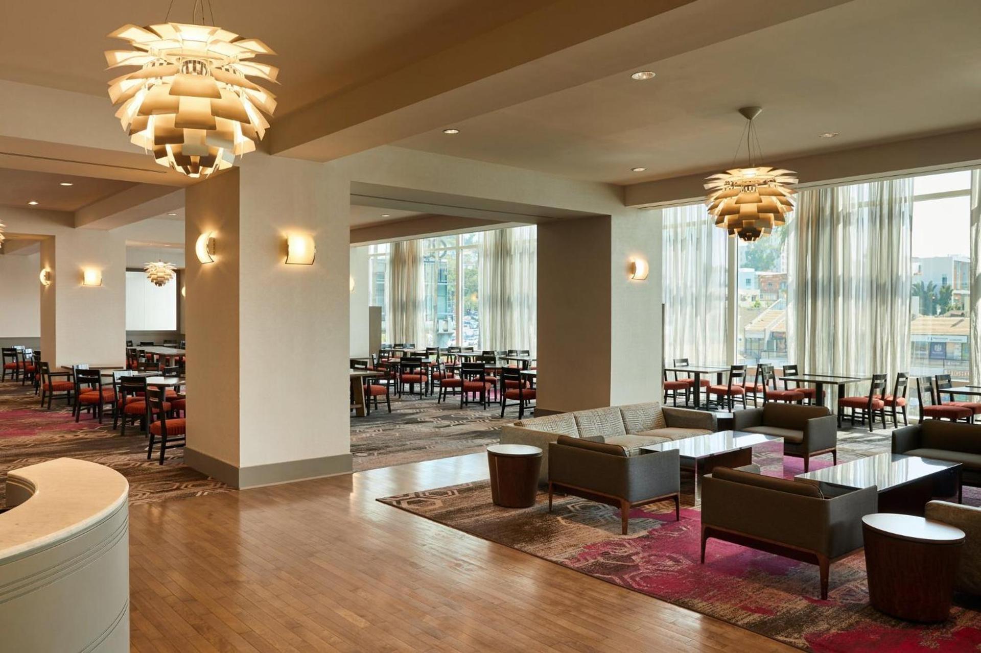 Loews Hollywood Hotel photo 32