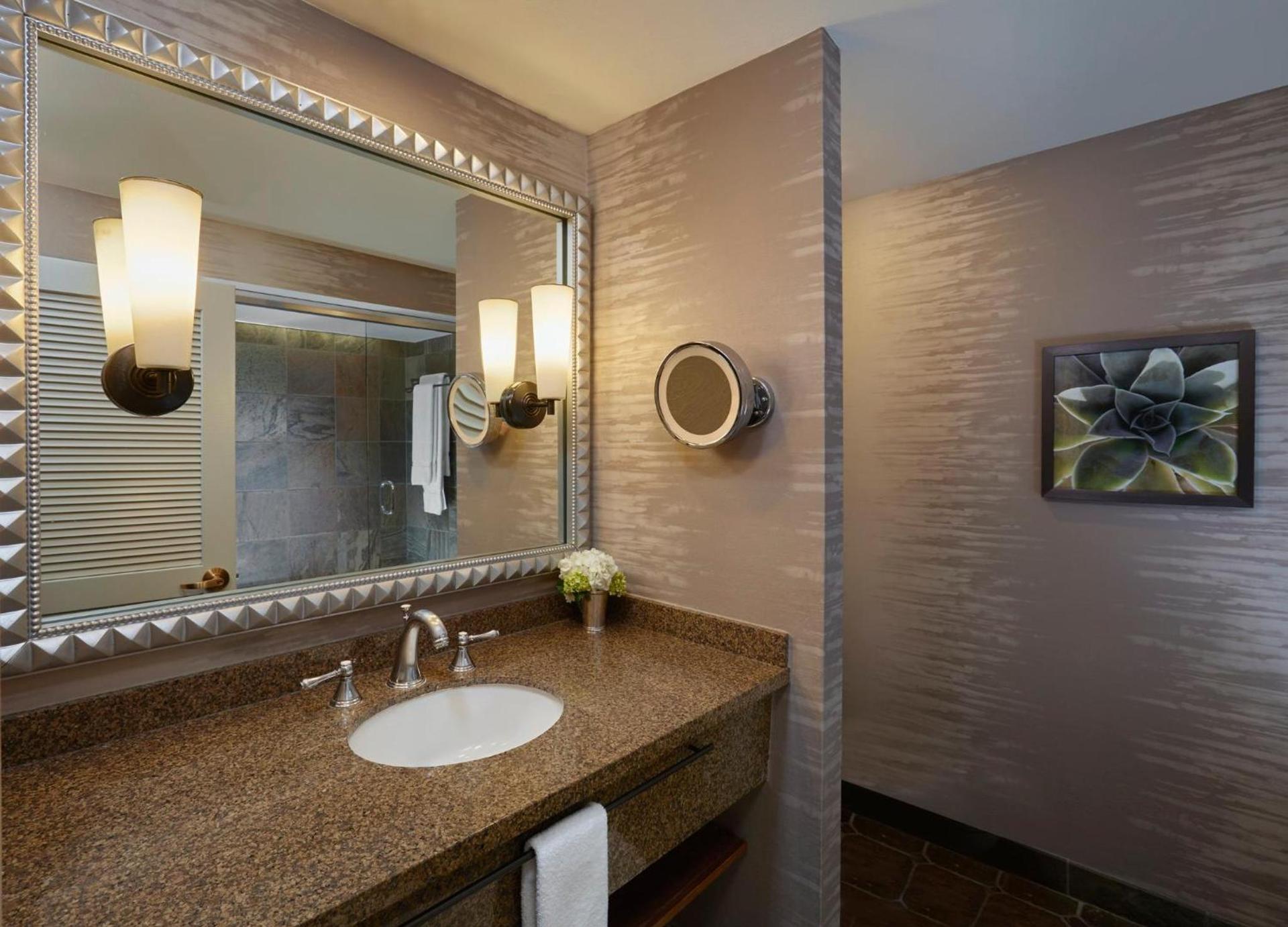 Loews Ventana Canyon Resort photo 28