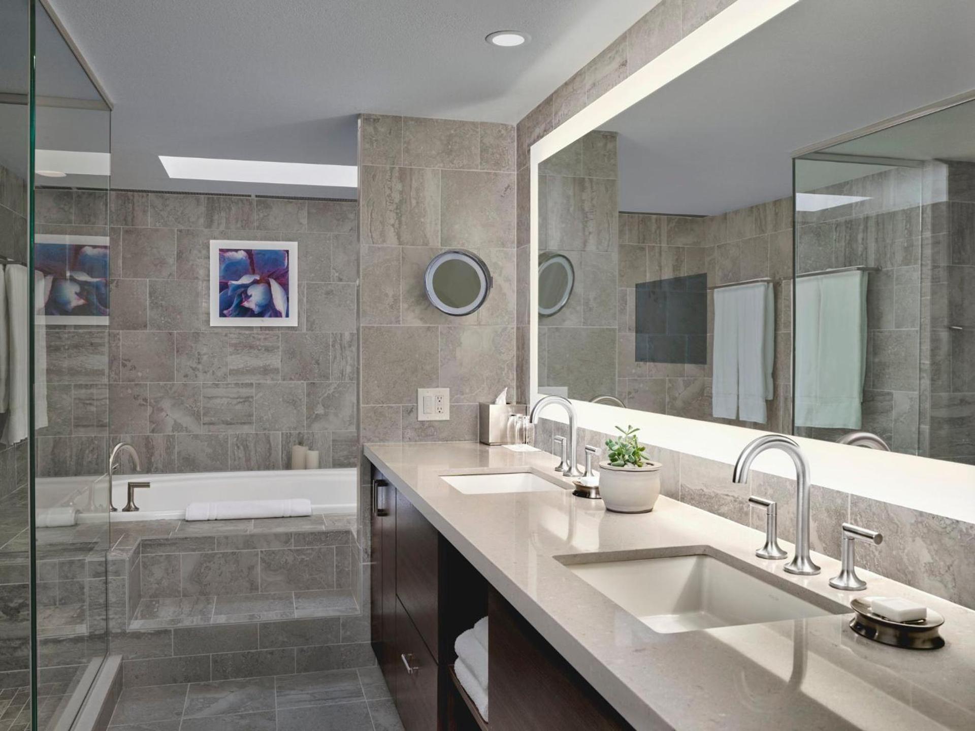 Loews Ventana Canyon Resort photo 29