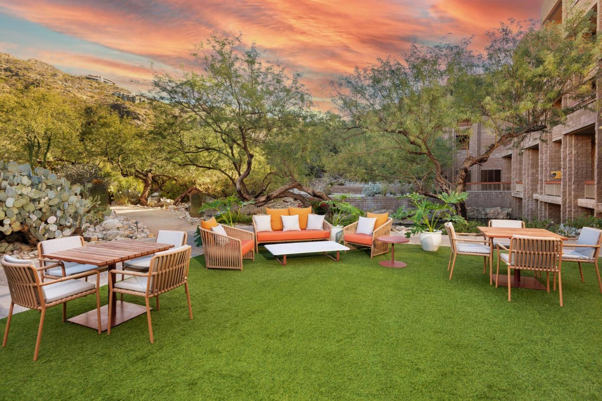 Loews Ventana Canyon Resort photo 73