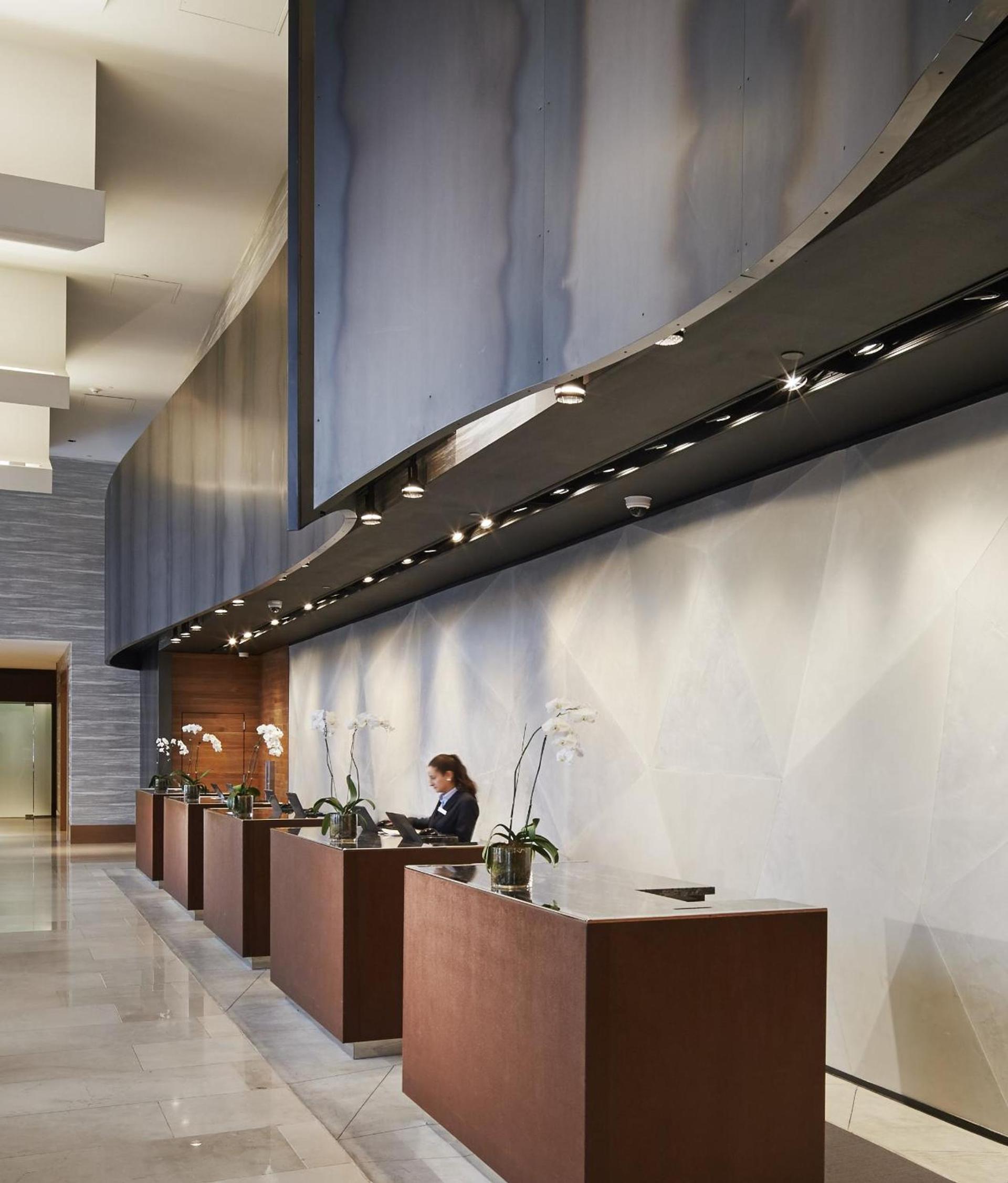 Loews Chicago O'Hare Hotel photo 9