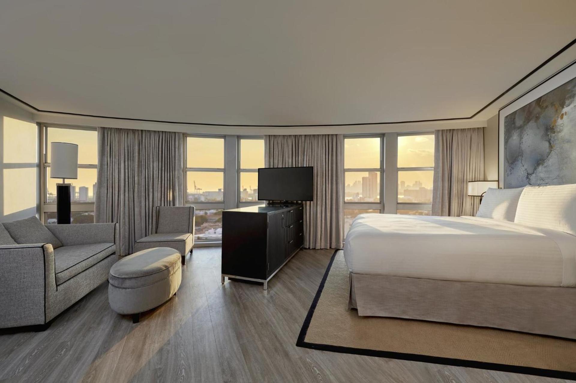 Loews Miami Beach Hotel photo 39
