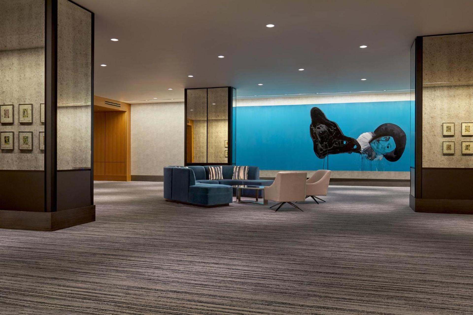 Loews Chicago O'Hare Hotel photo 58