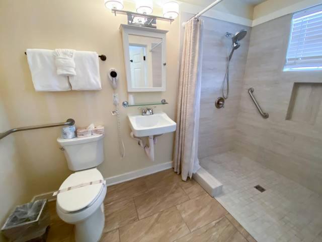Henderson Park Inn photo 37