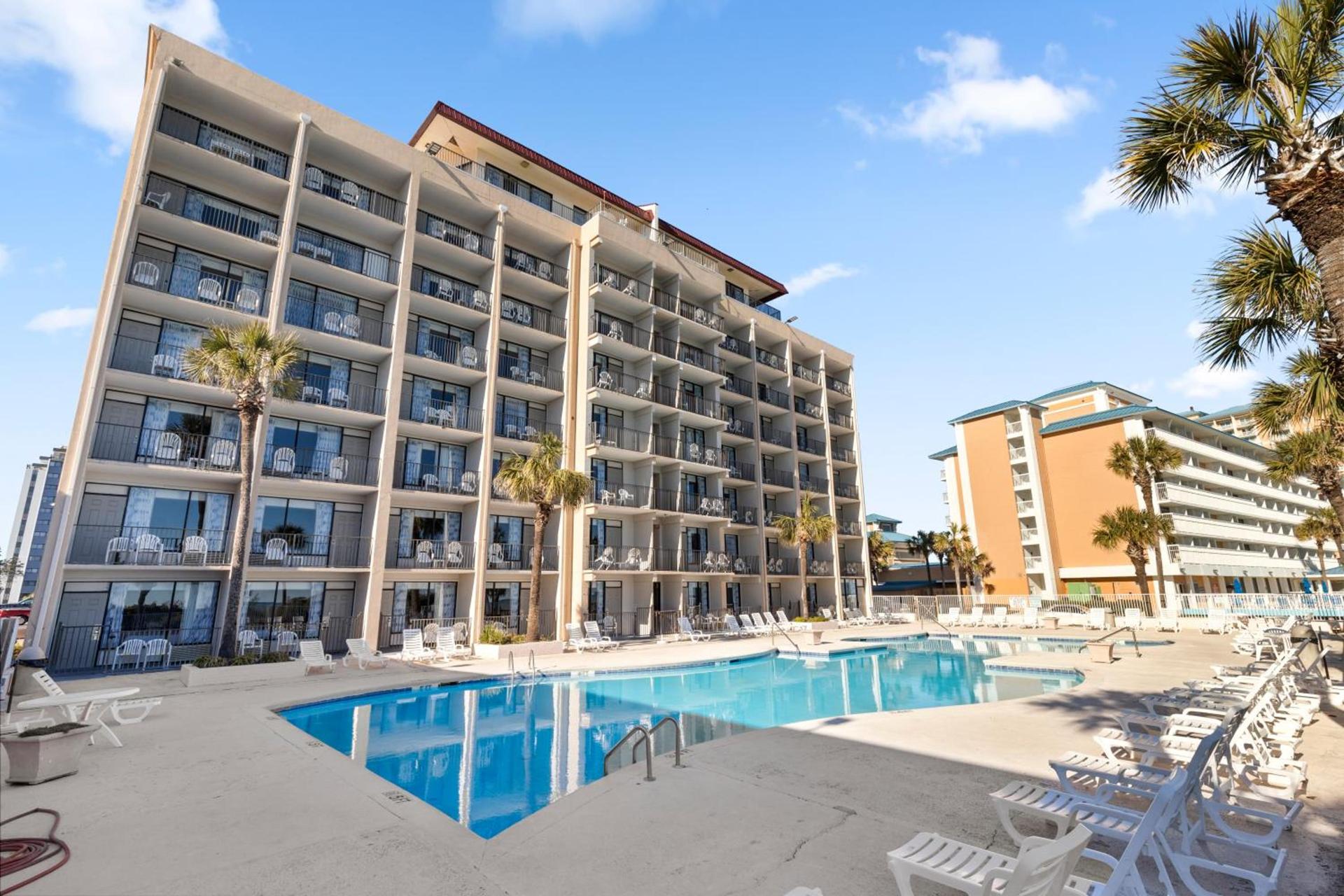 Ocean Crest Inn and Suites photo 14