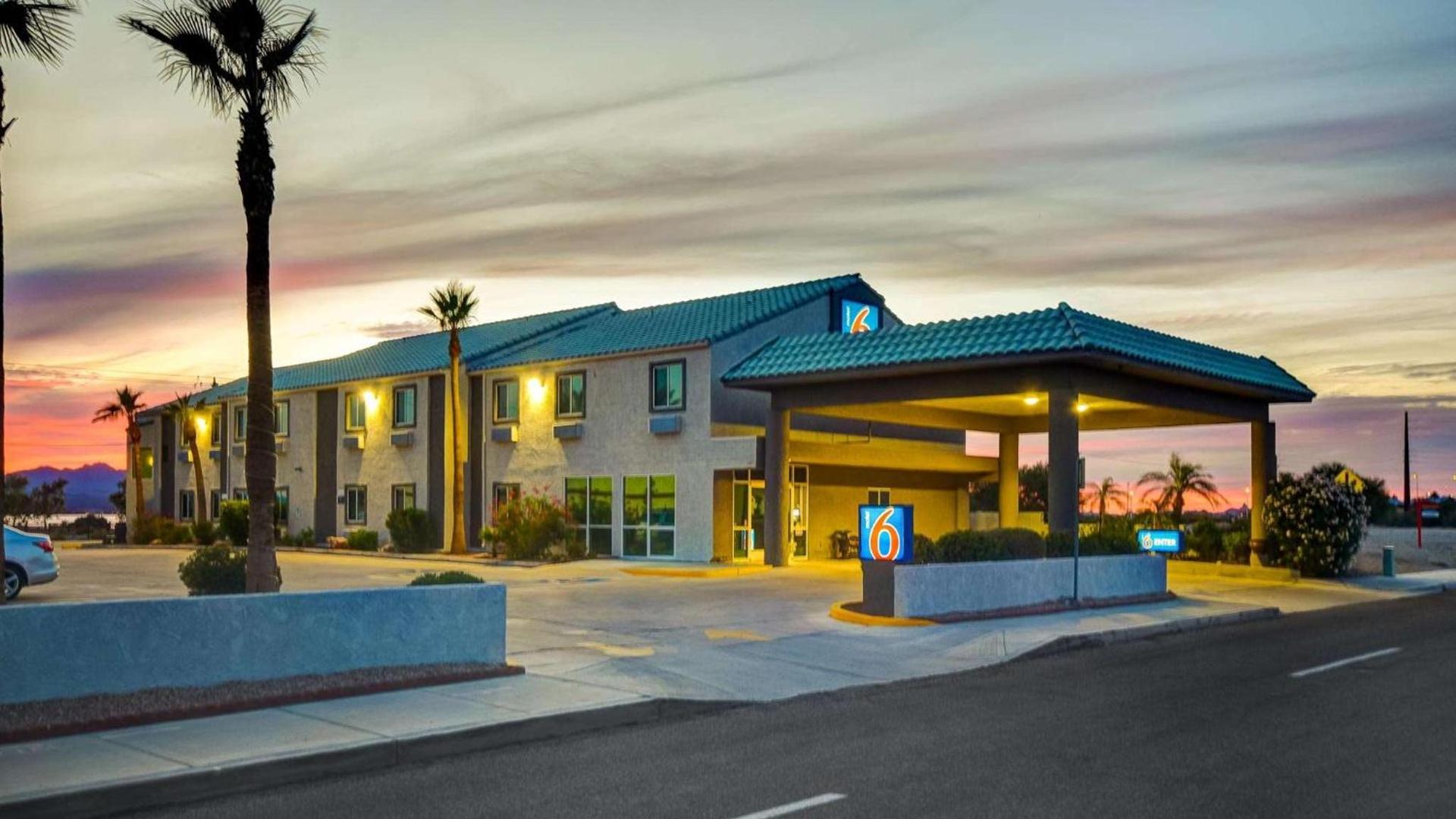 Lakeside Inn Lake Havasu City photo 36