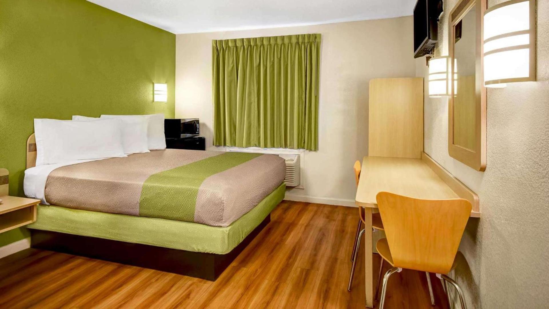 Lakeside Inn Lake Havasu City photo 6