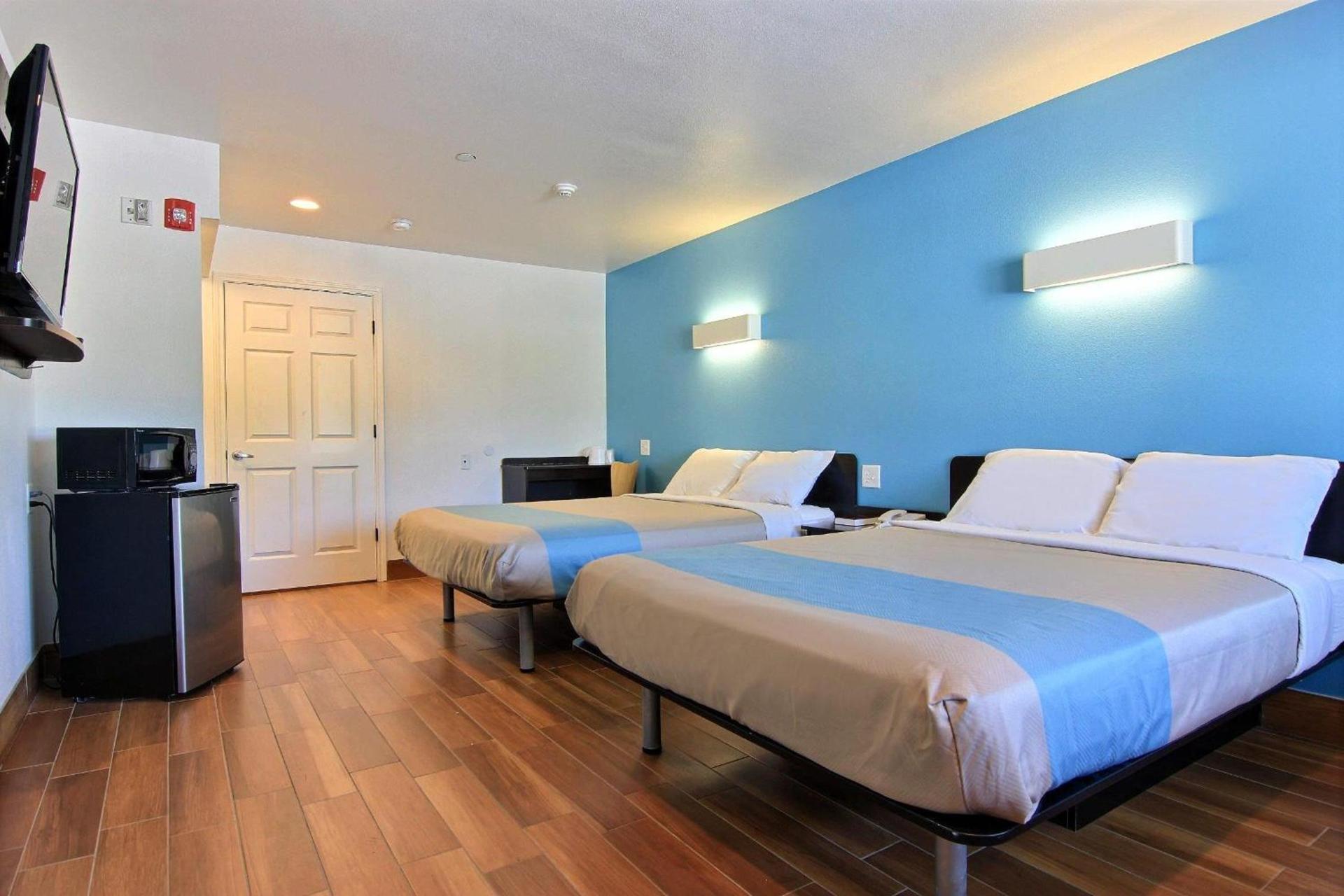 Motel 6-Rockport, TX photo 7