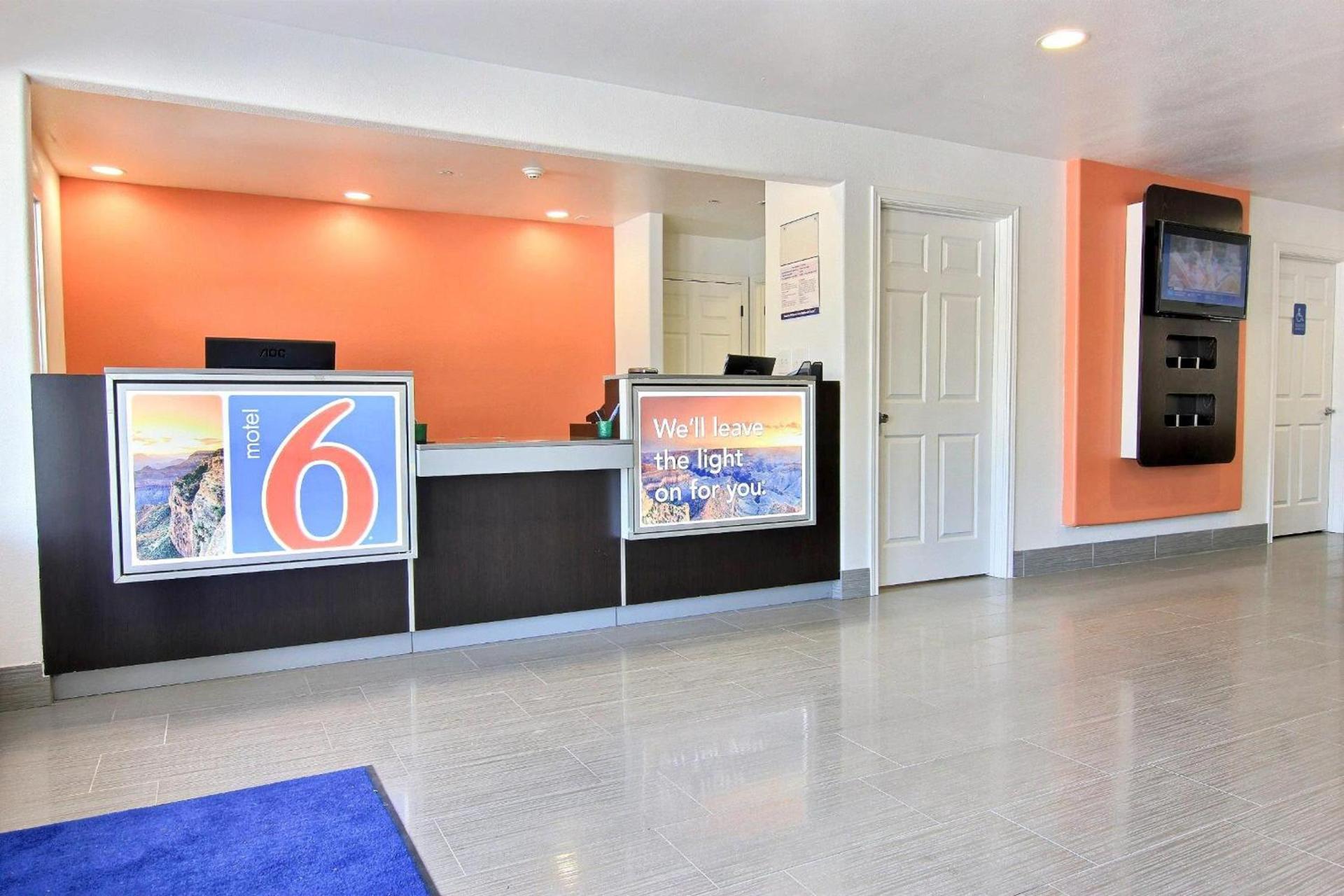 Motel 6-Rockport, TX photo 18