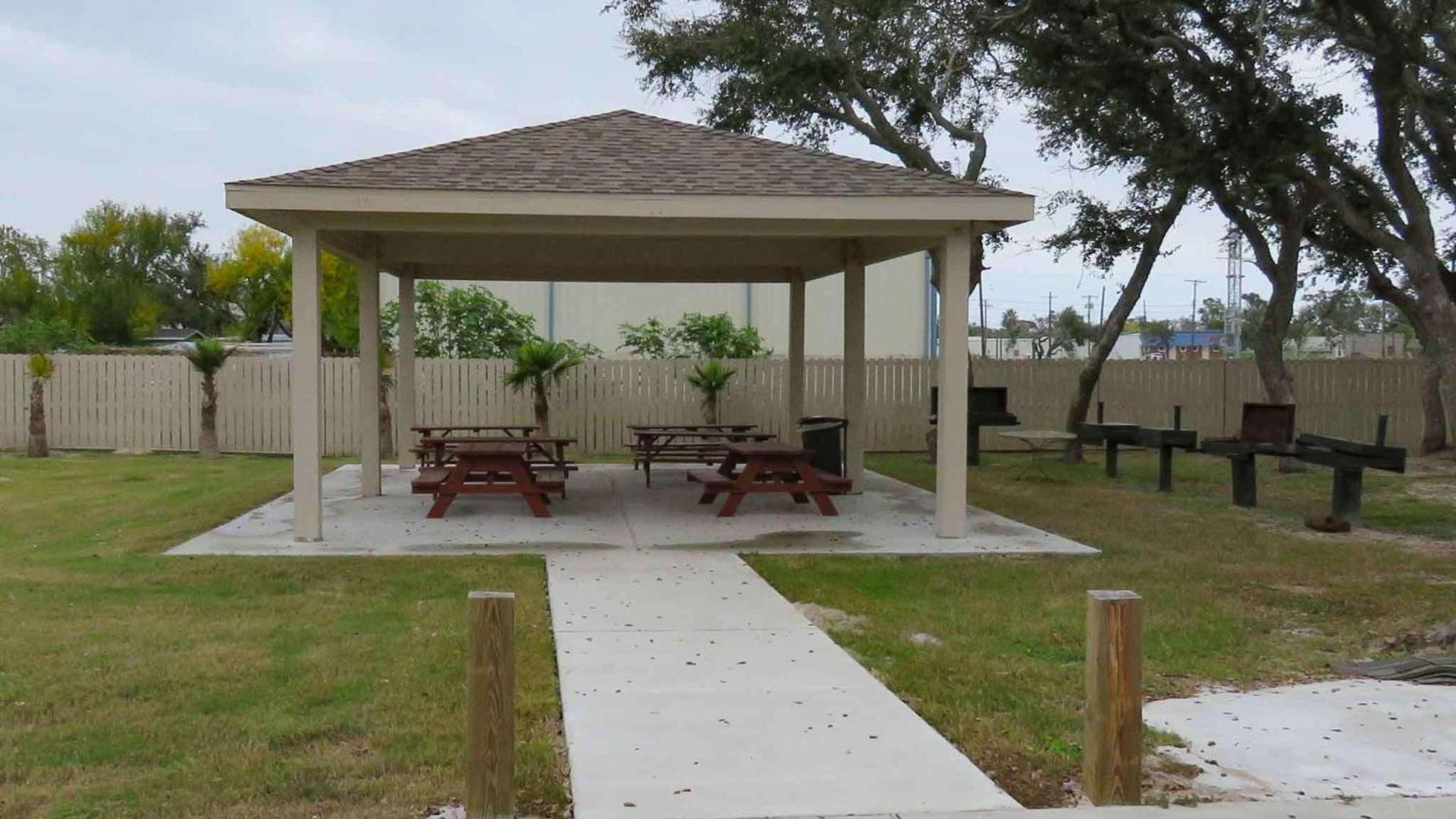 Motel 6-Rockport, TX photo 16