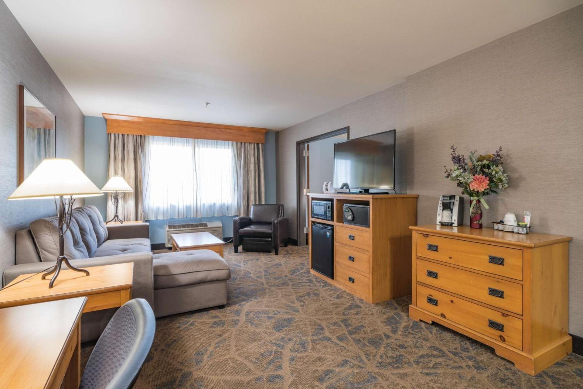 Best Western Plus GranTree Inn photo 29