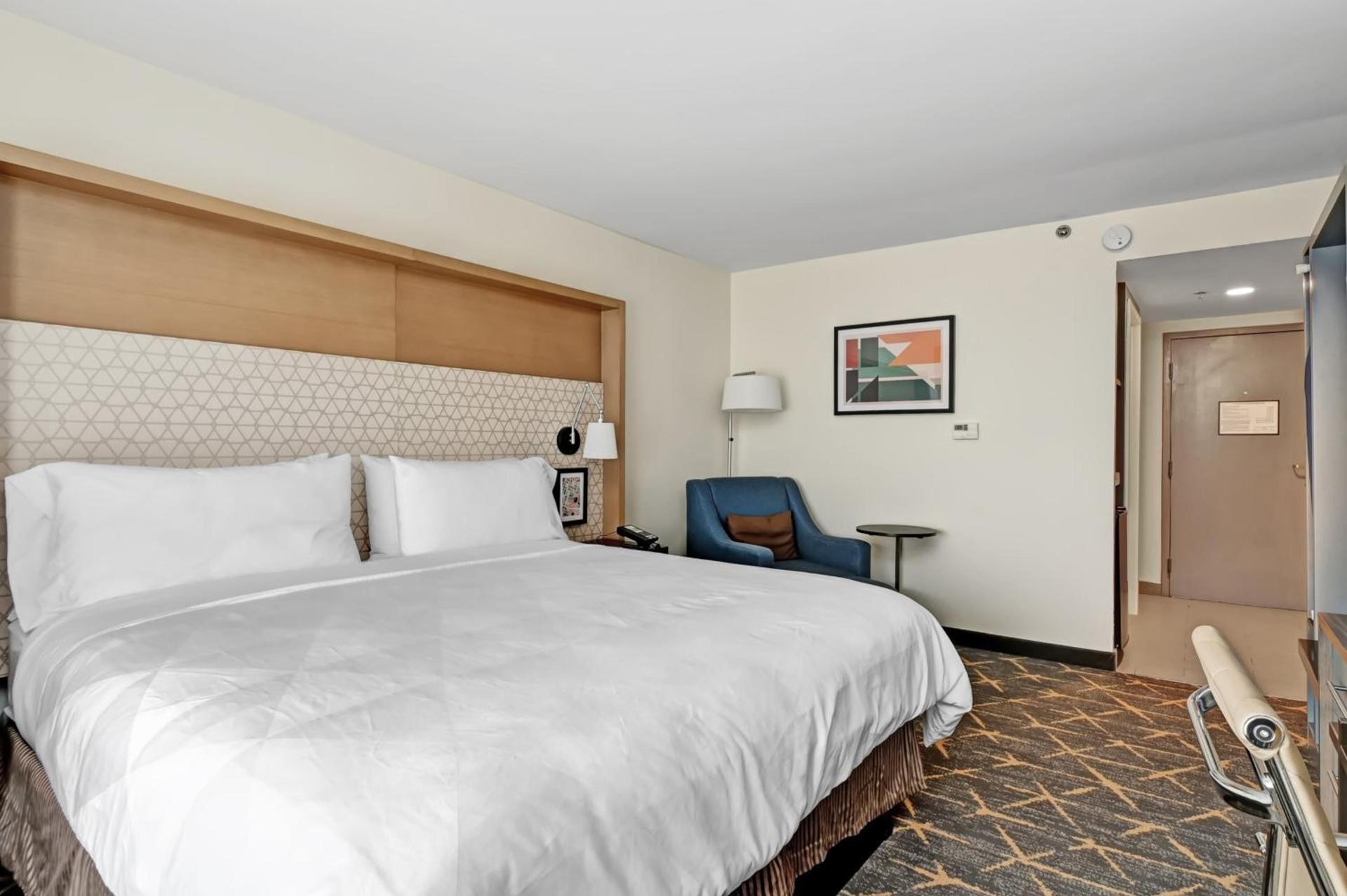 Holiday Inn - Piscataway - Somerset by IHG photo 23