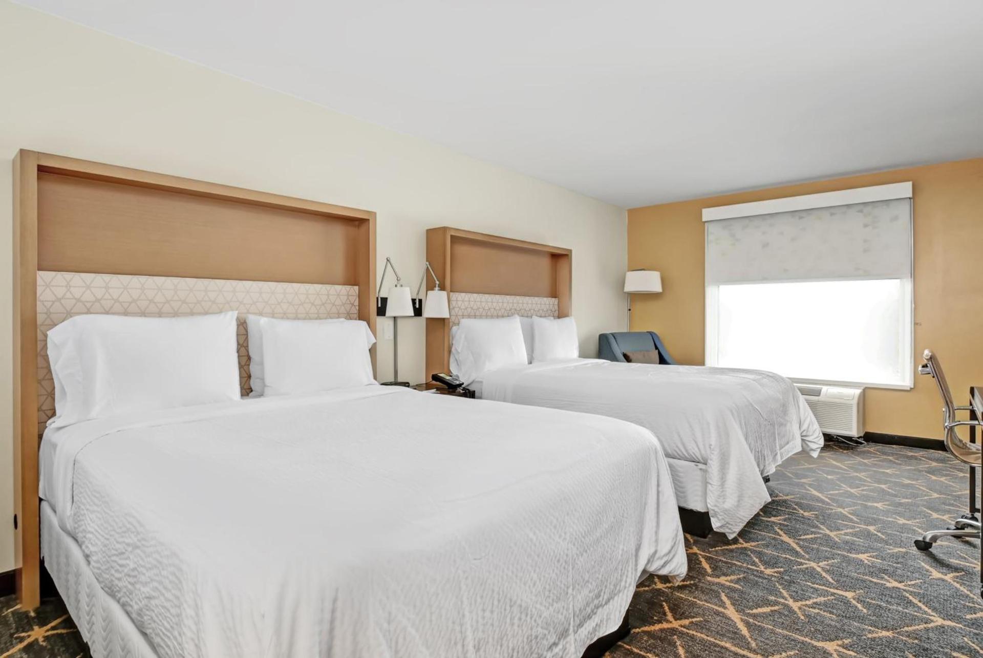 Holiday Inn - Piscataway - Somerset by IHG photo 17