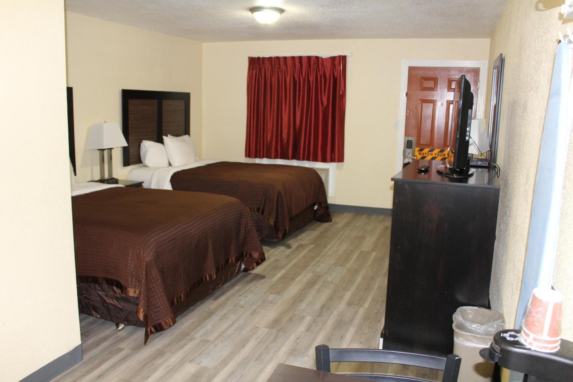 Rodeway Inn Medford South I-5 photo 63