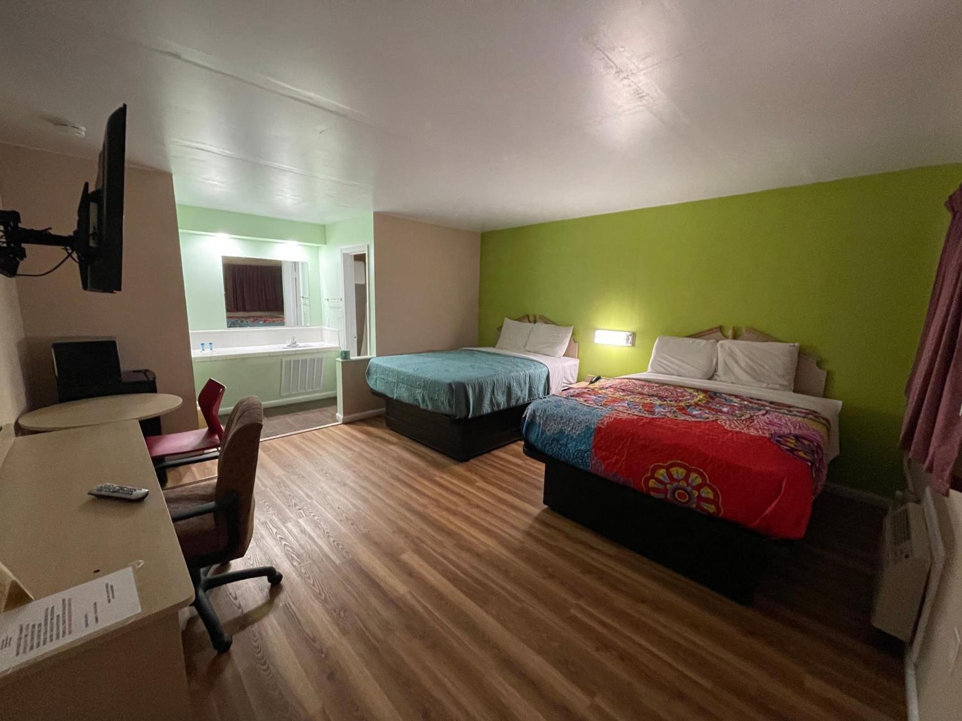 Budget Inn Pulaski photo 5