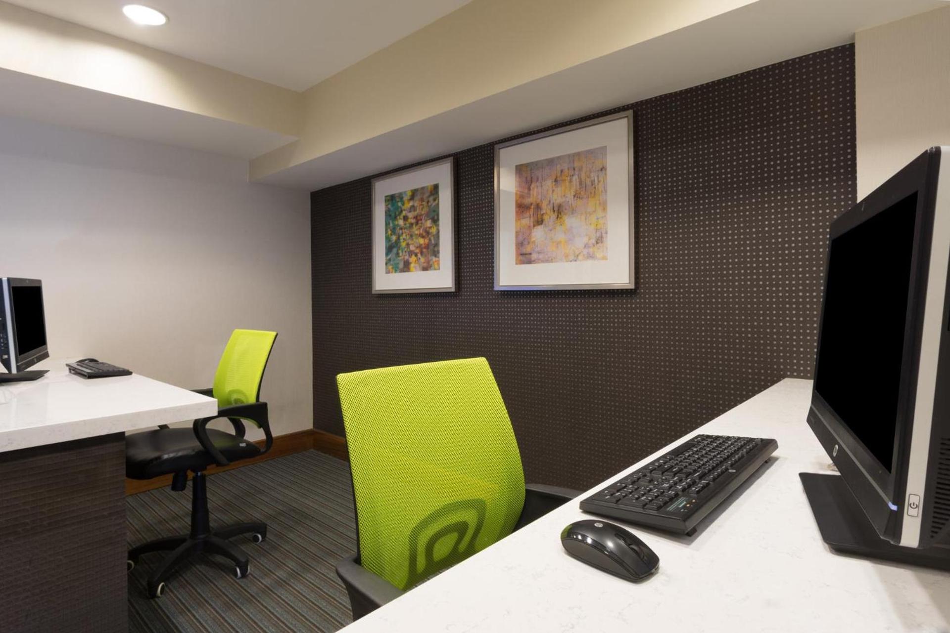 Holiday Inn Baltimore BWI Airport by IHG photo 4