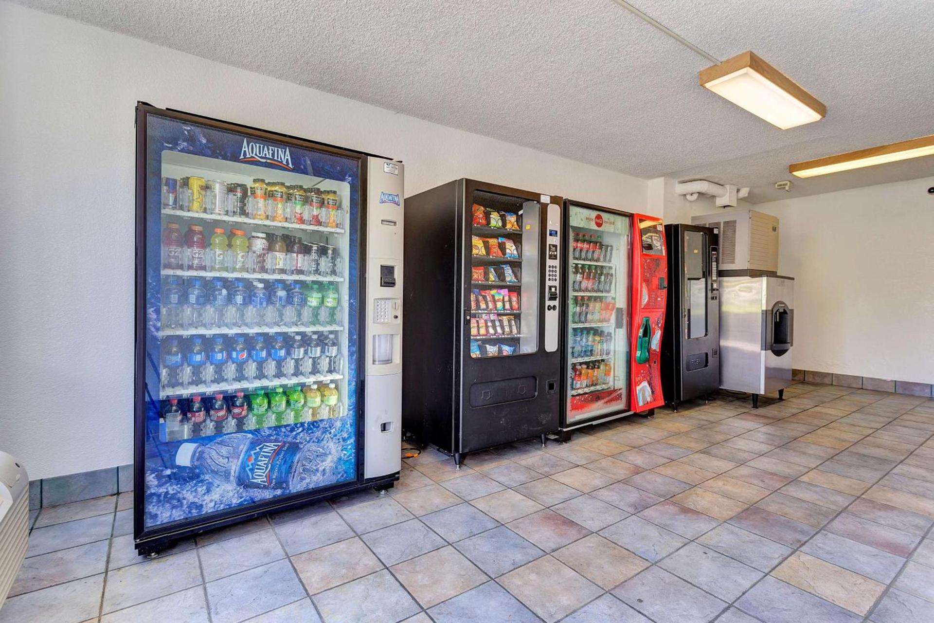 Motel 6-Belmont, CA - San Francisco - Redwood City photo 8