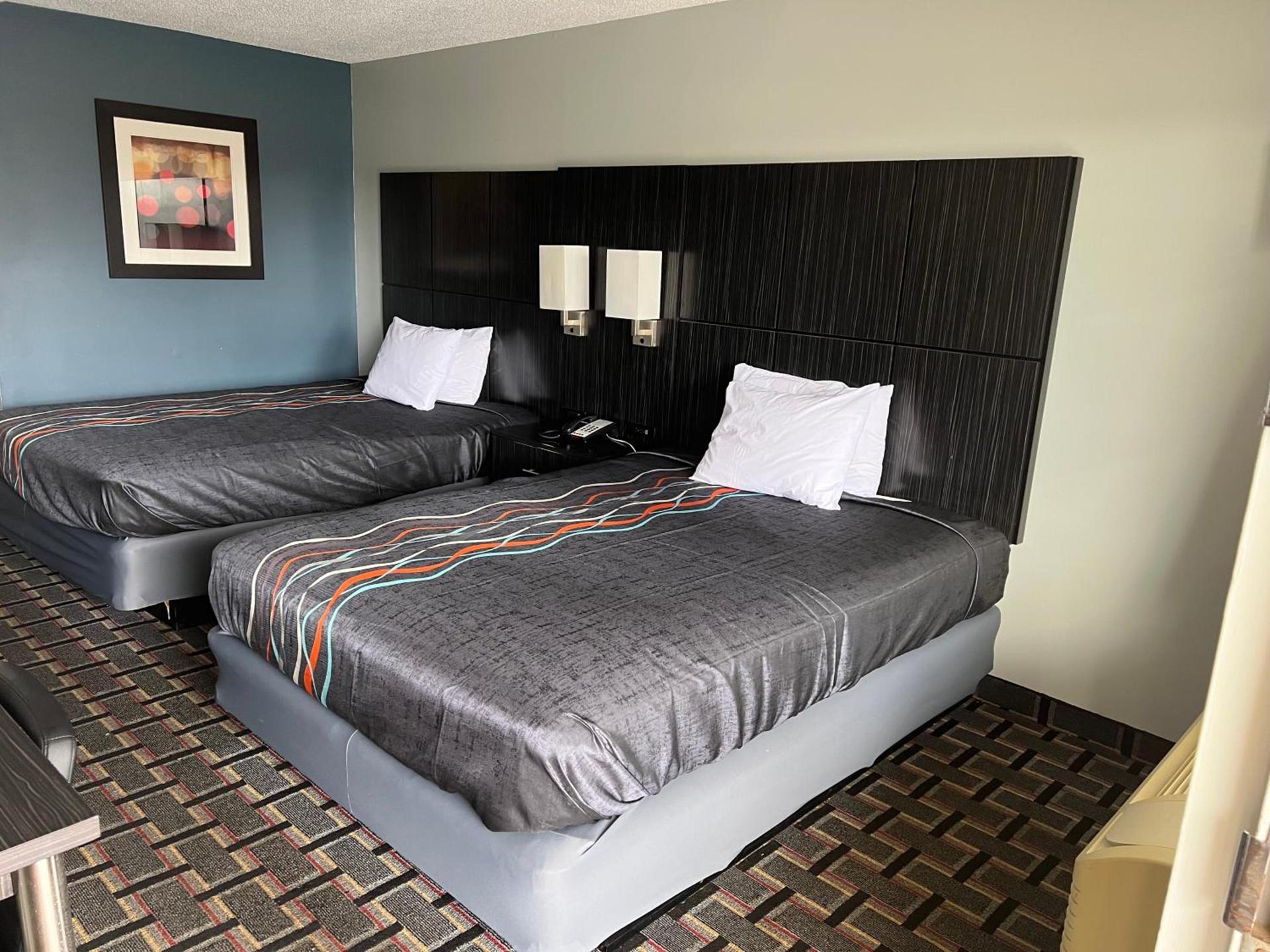 Executive Inn photo 32