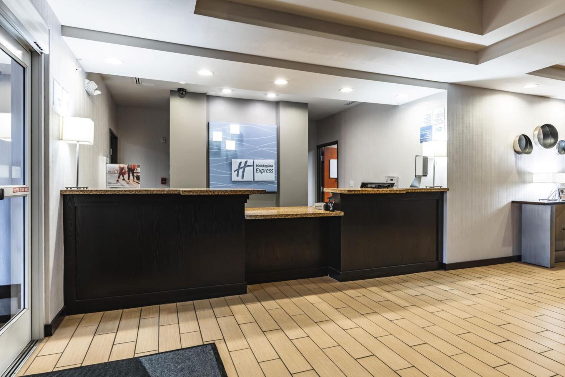 Holiday Inn Express & Suites Ironton by IHG photo 44
