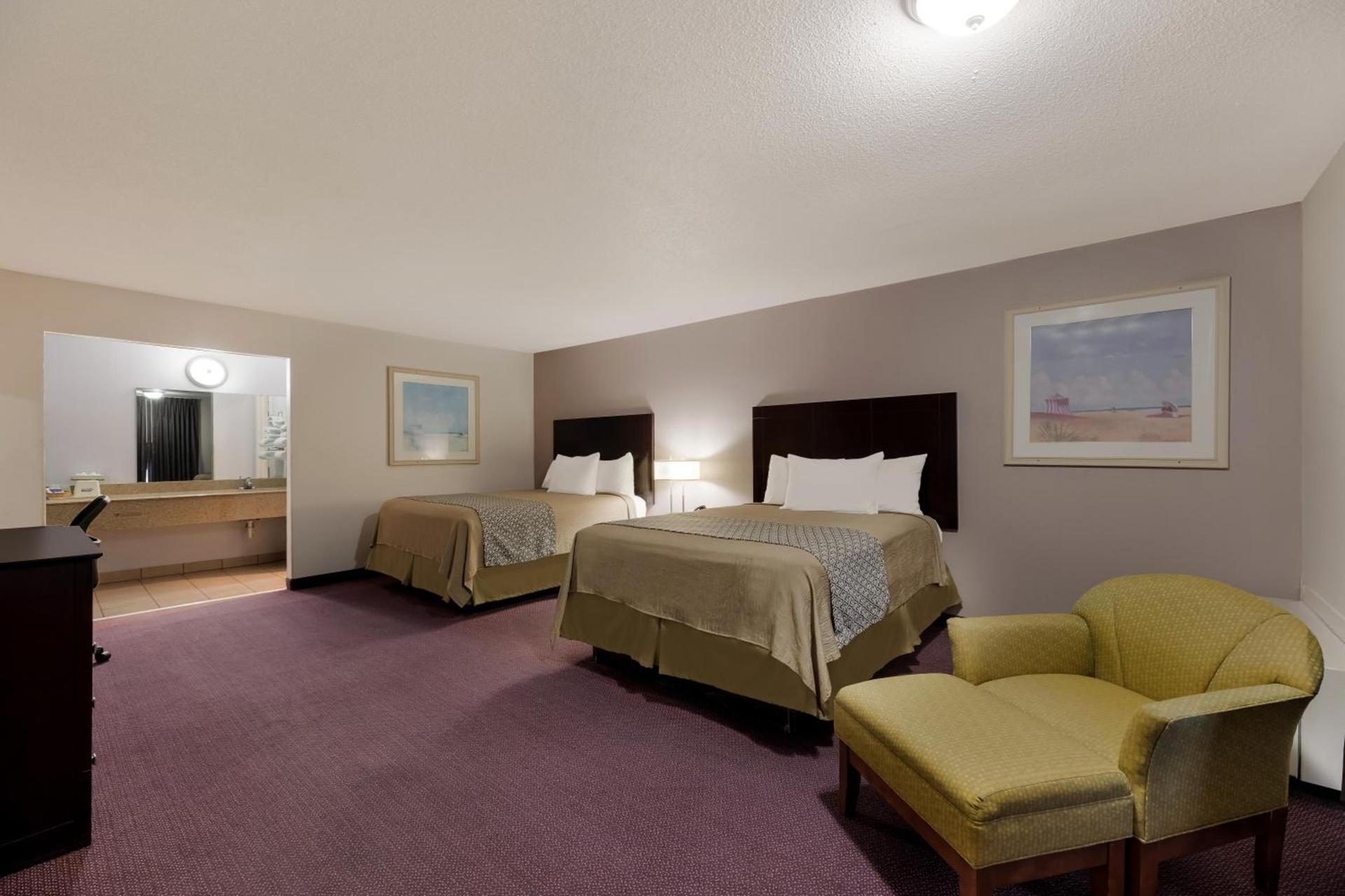 Americas Best Value Inn Alpine photo 12