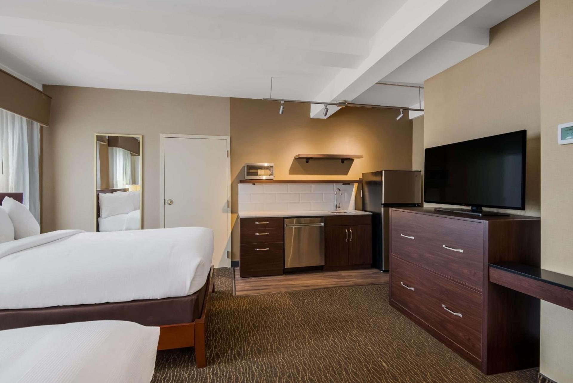 Best Western Syracuse Downtown Hotel and Suites photo 22