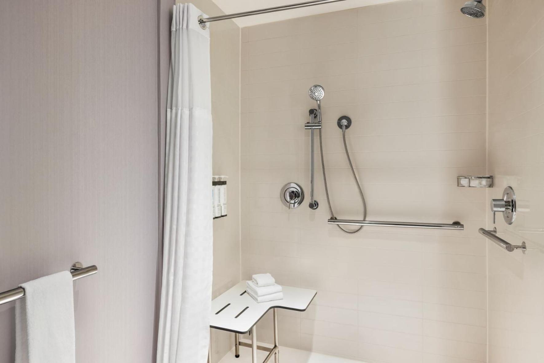 Hyatt Place Columbus Polaris photo 11