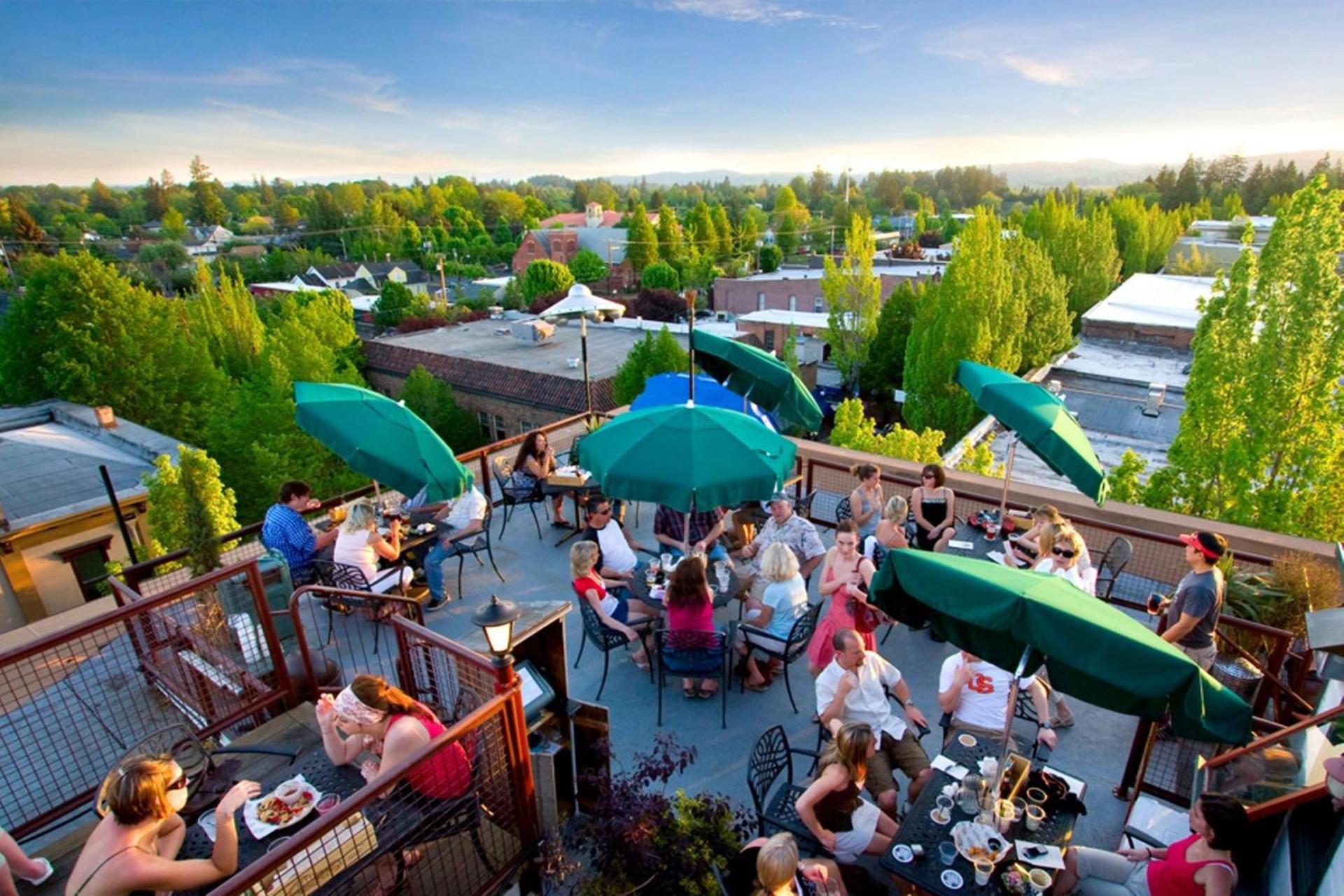 McMenamins Hotel Oregon photo 13