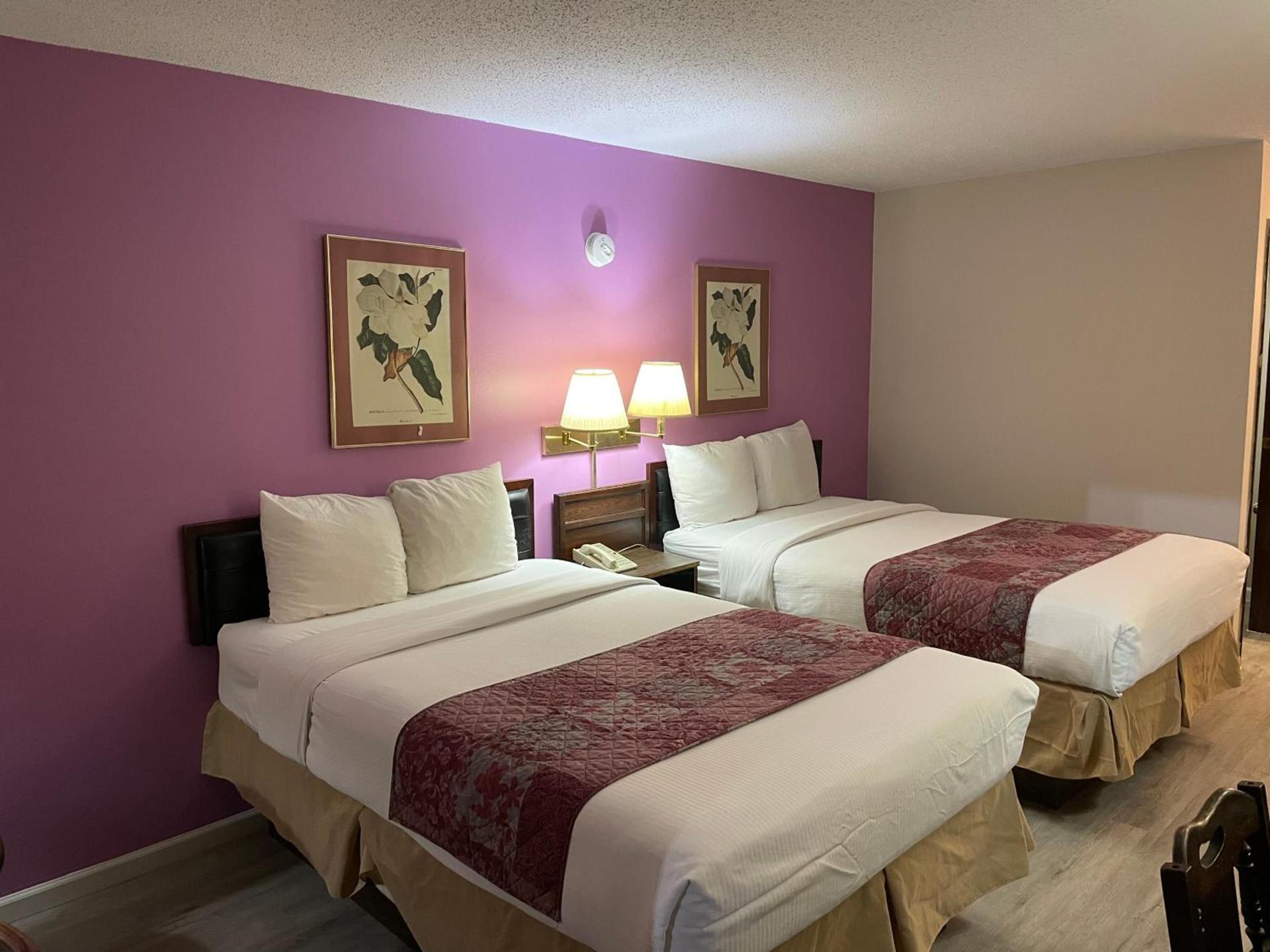 Budget Host Inn photo 13