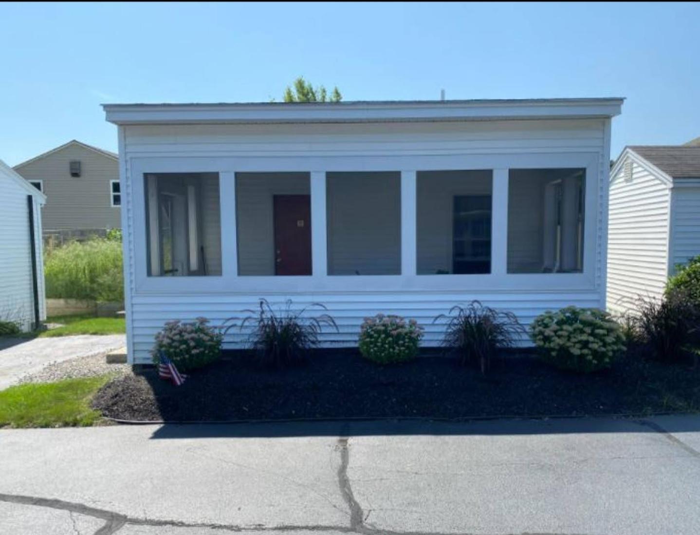Carriage House Motel Cottages & Suites photo 11