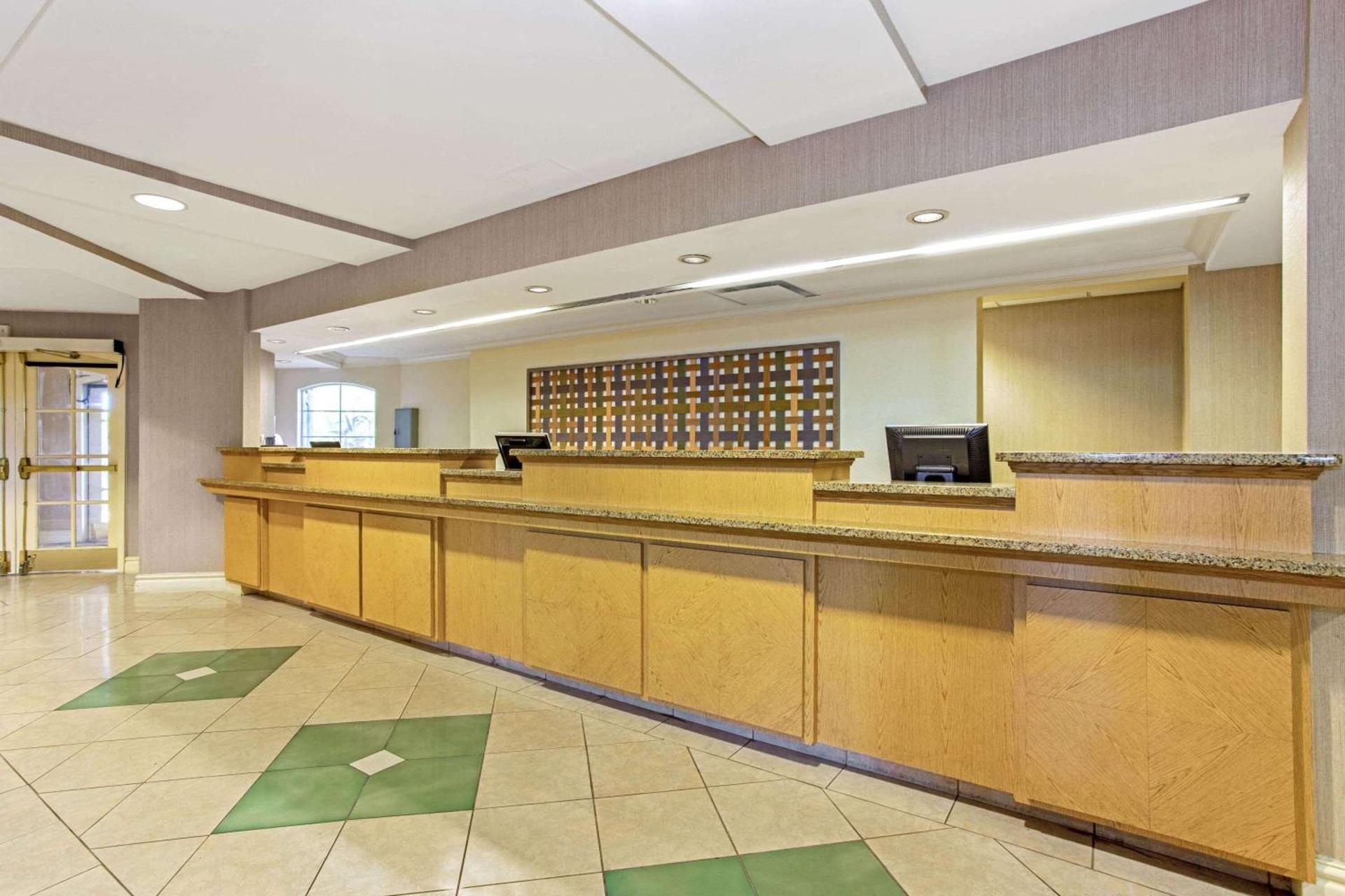 La Quinta by Wyndham Orlando I Drive/Conv Center photo 6