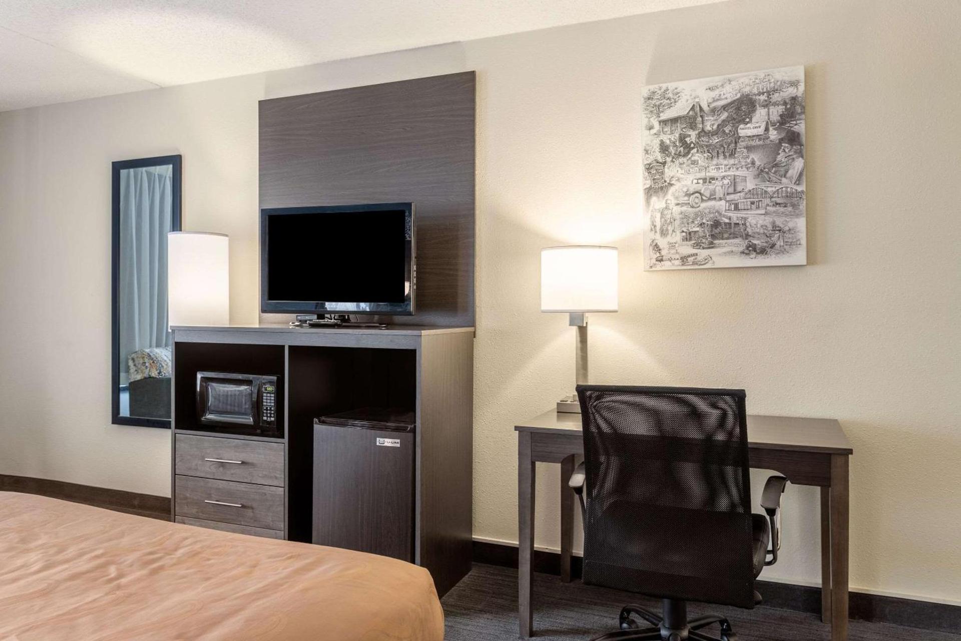 Quality Inn Branson On the Strip photo 33