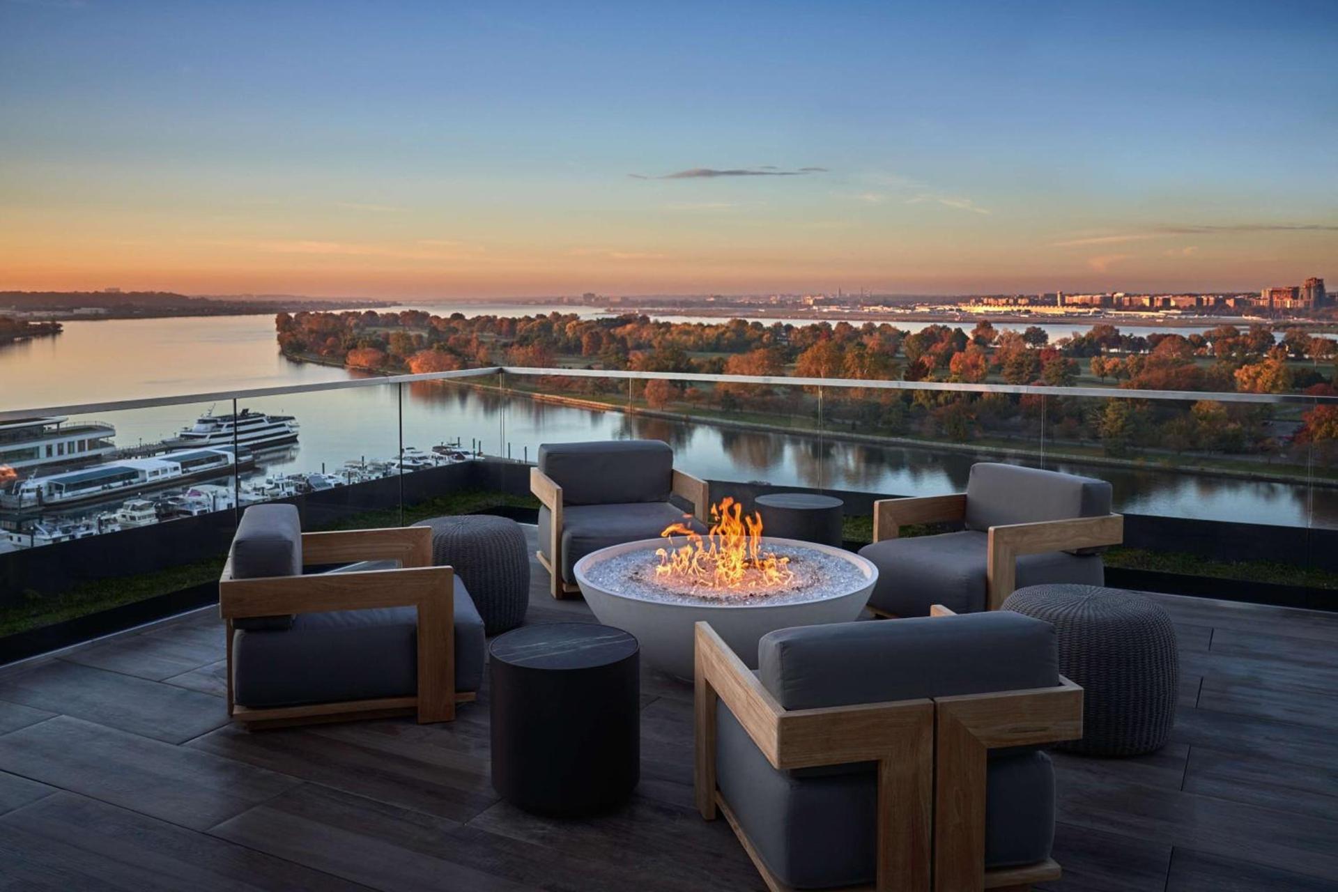 Pendry Washington DC - The Wharf photo 71